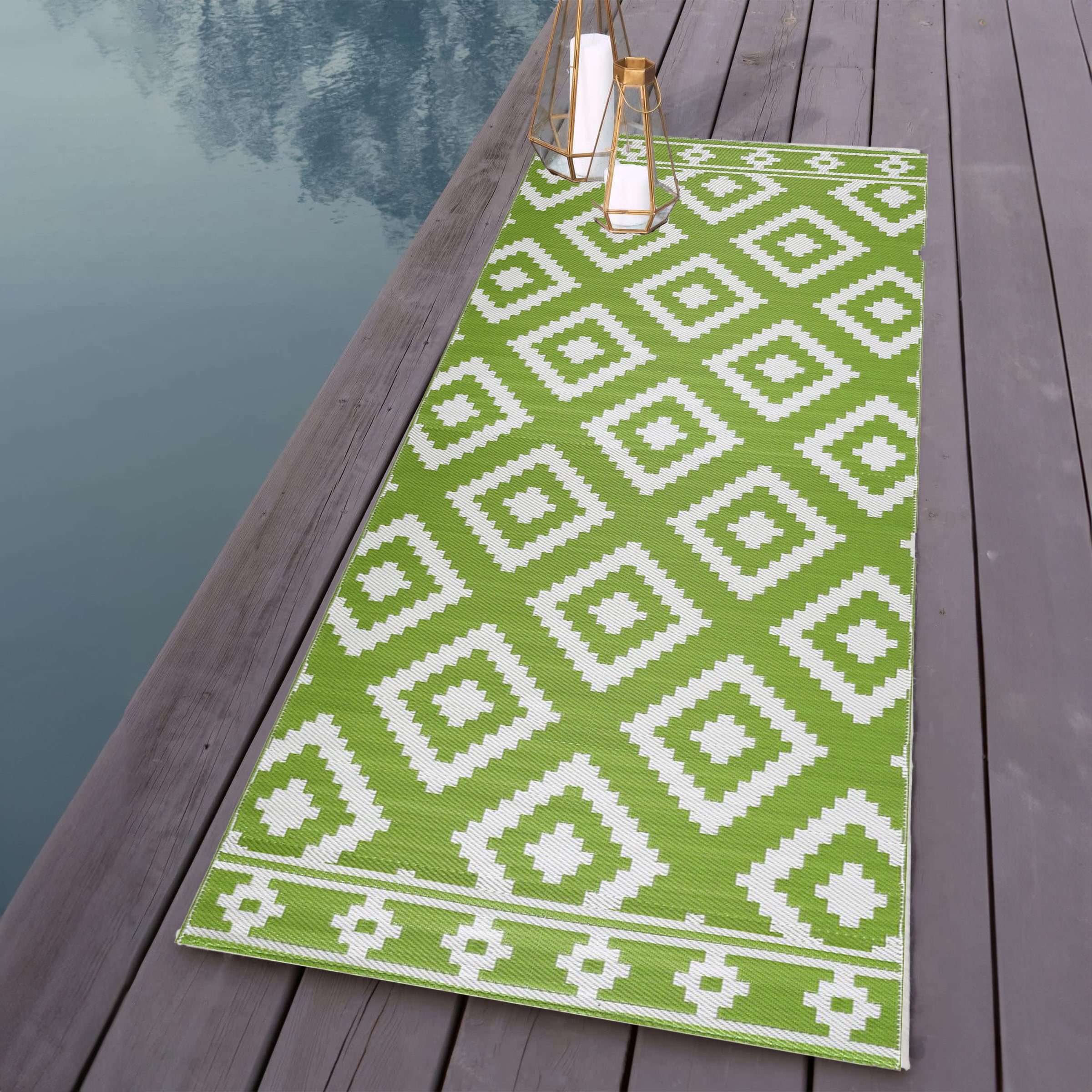 Playa Rug PLY-R-MLN-GC-2X6 2 x 6 (ft) Knotted Polypropylene Milan-GreenWhite Rectangular Indoor/Outdoor Geometric Area rug