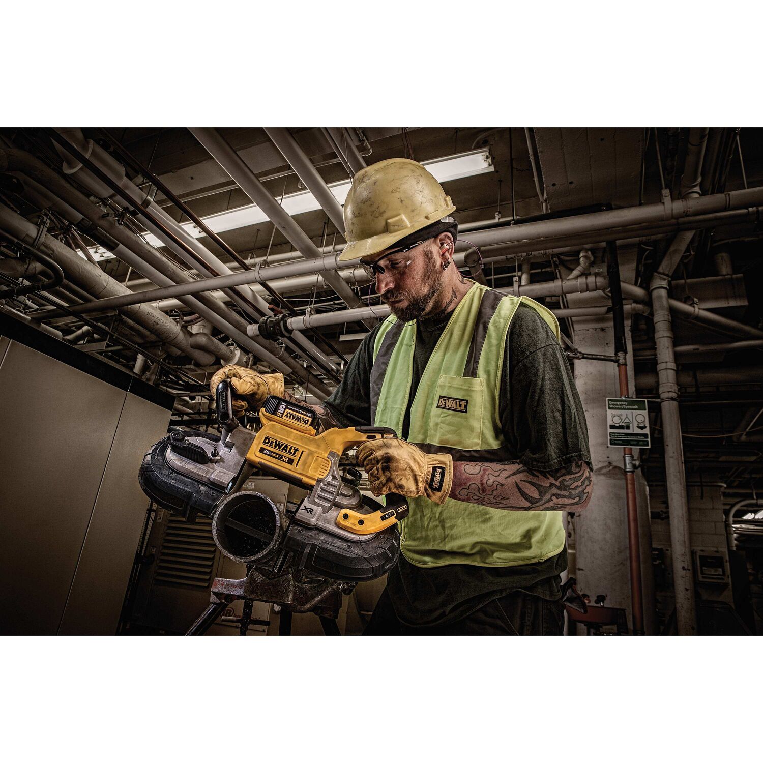 DEWALT DCS374P2 Portable-Bandsaws - View #12