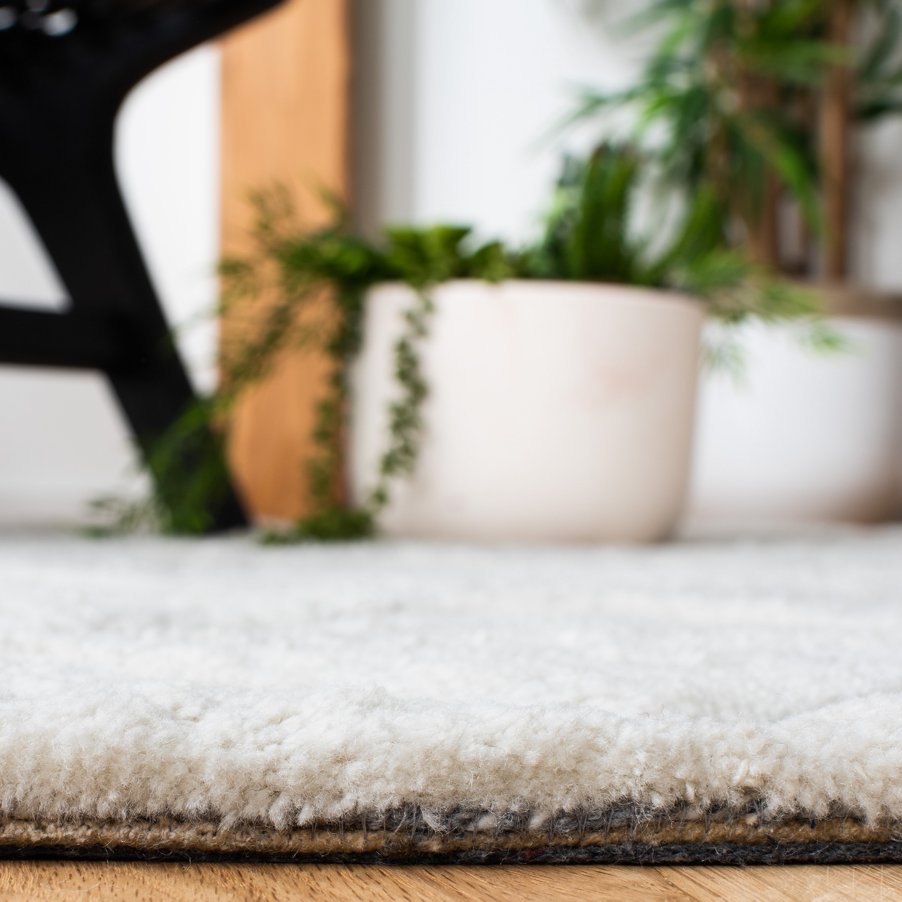 Hand-Tufted Ivory and Gray Cotton Rectangular Area Rug