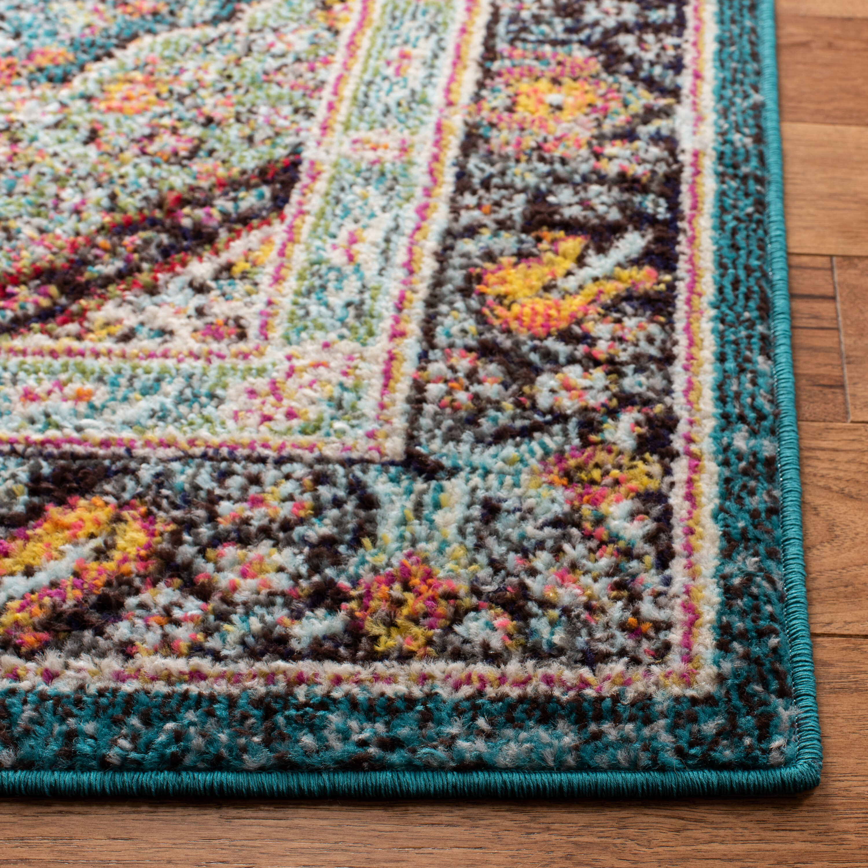 Safavieh MAD252N-3 rugs - View #3