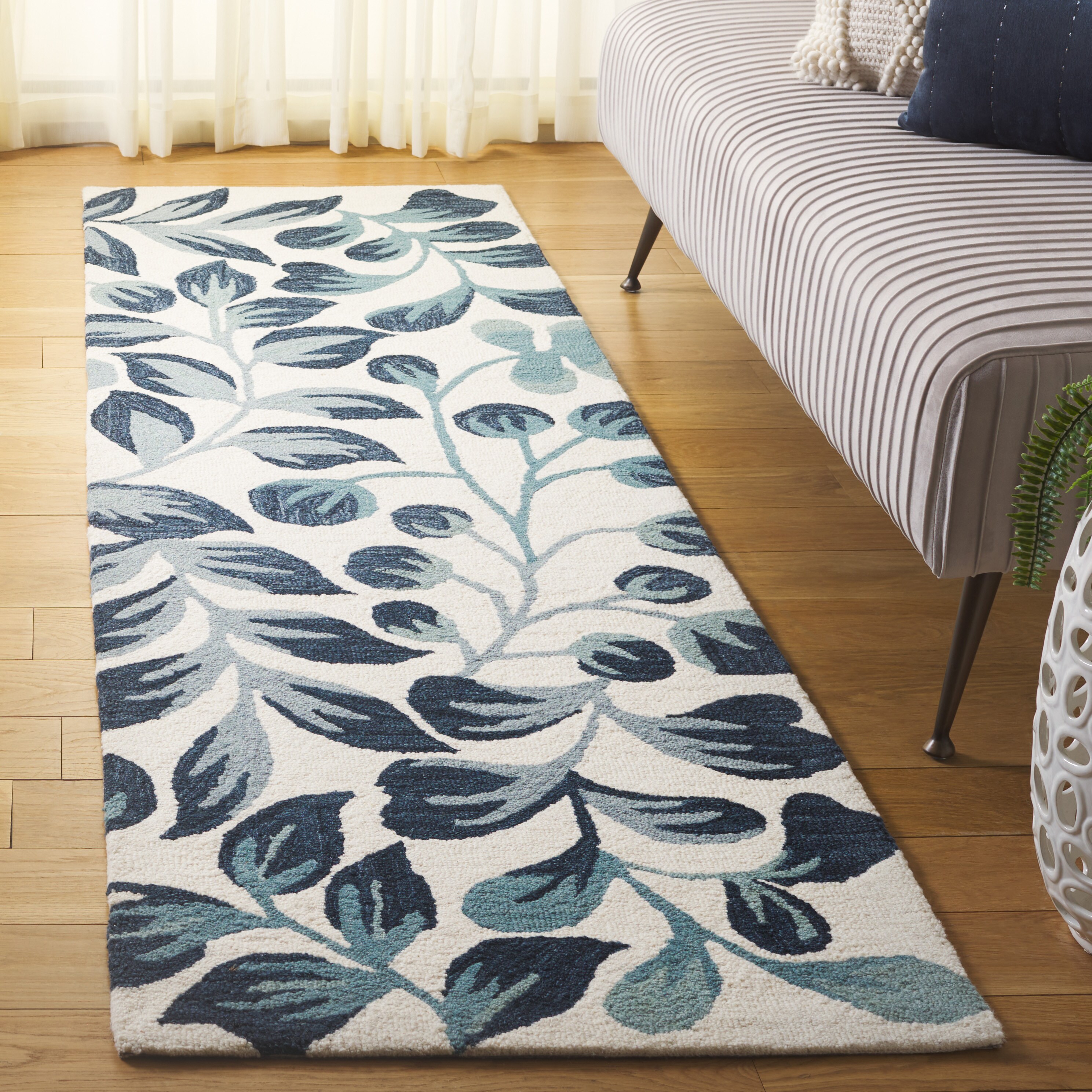  Jardin 754 Ivory/Blue Contemporary 2Ft-3In x 8Ft Runner Rug