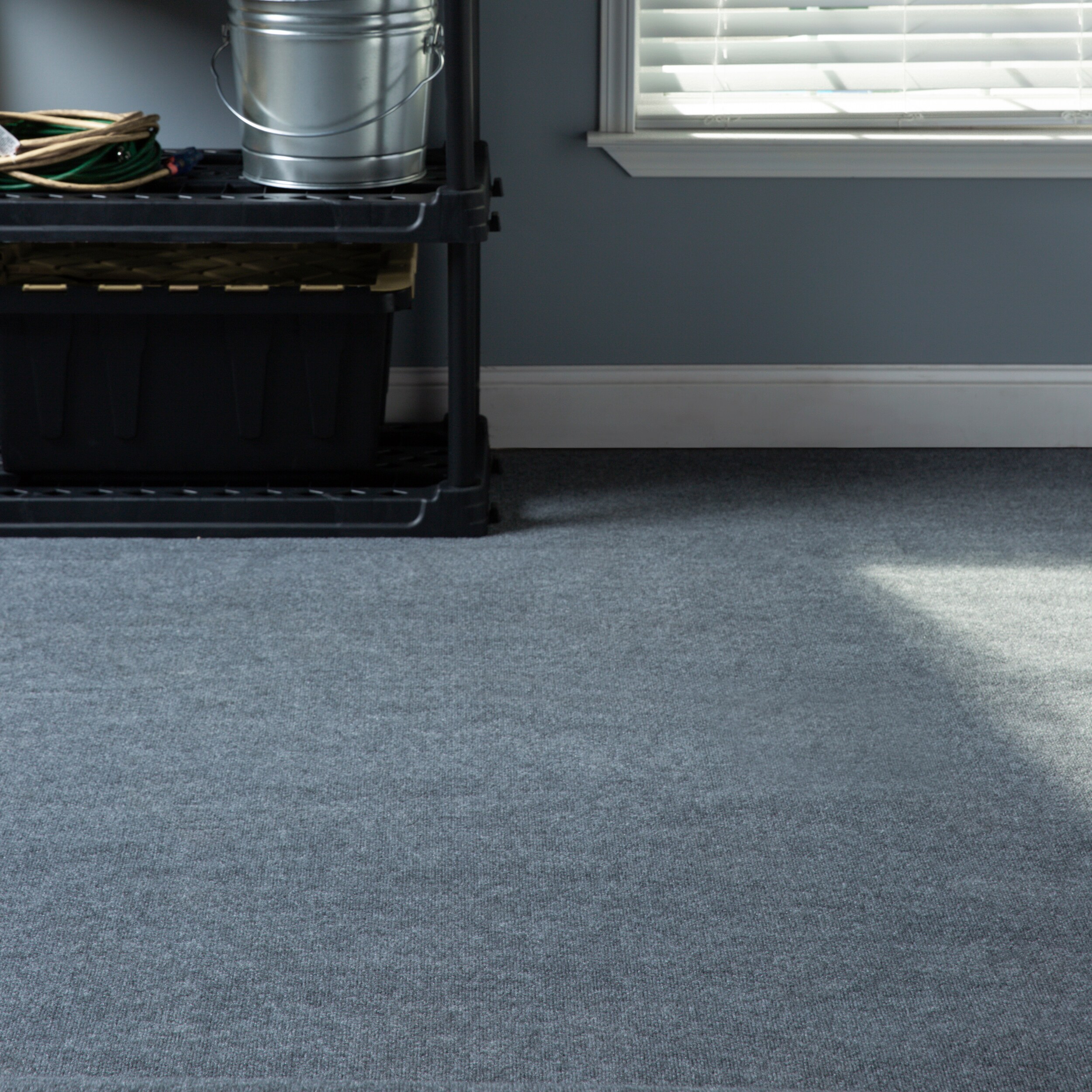 Style Selections Crestline Granite Gray 16-oz sq yard Solution-dyed Polyester Needlebond Indoor or Outdoor Carpet