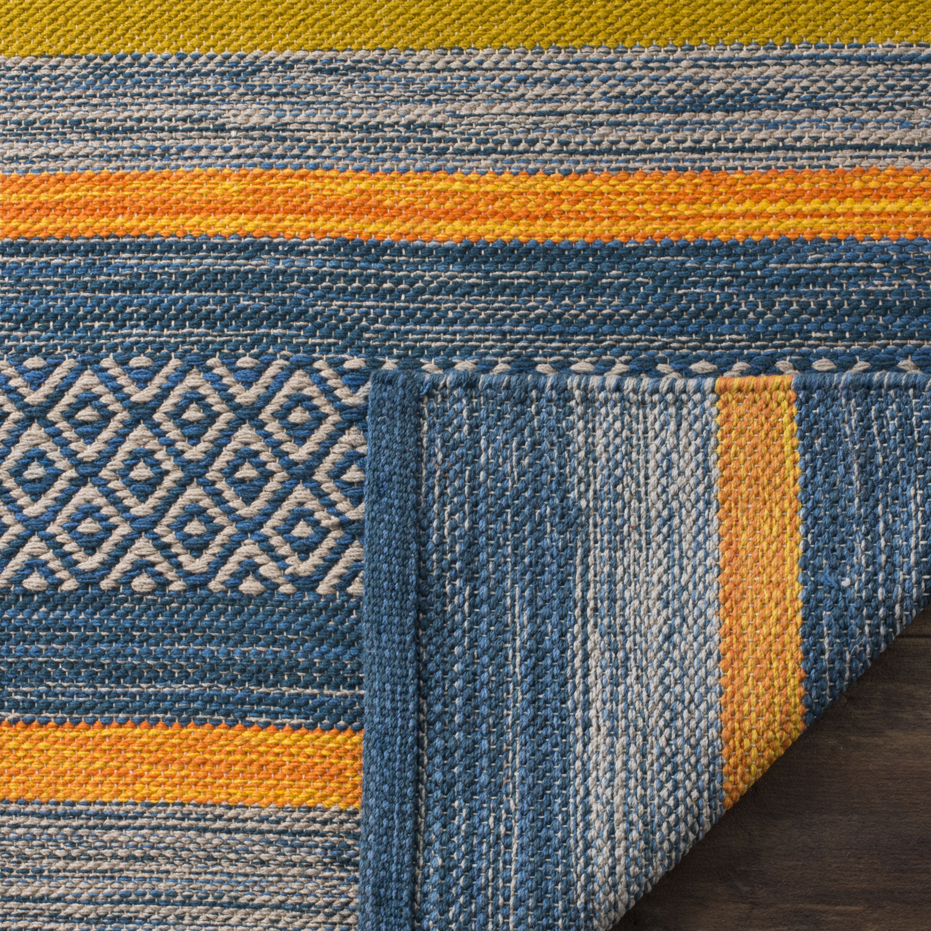 Safavieh MTK213A-8 rugs - View #4