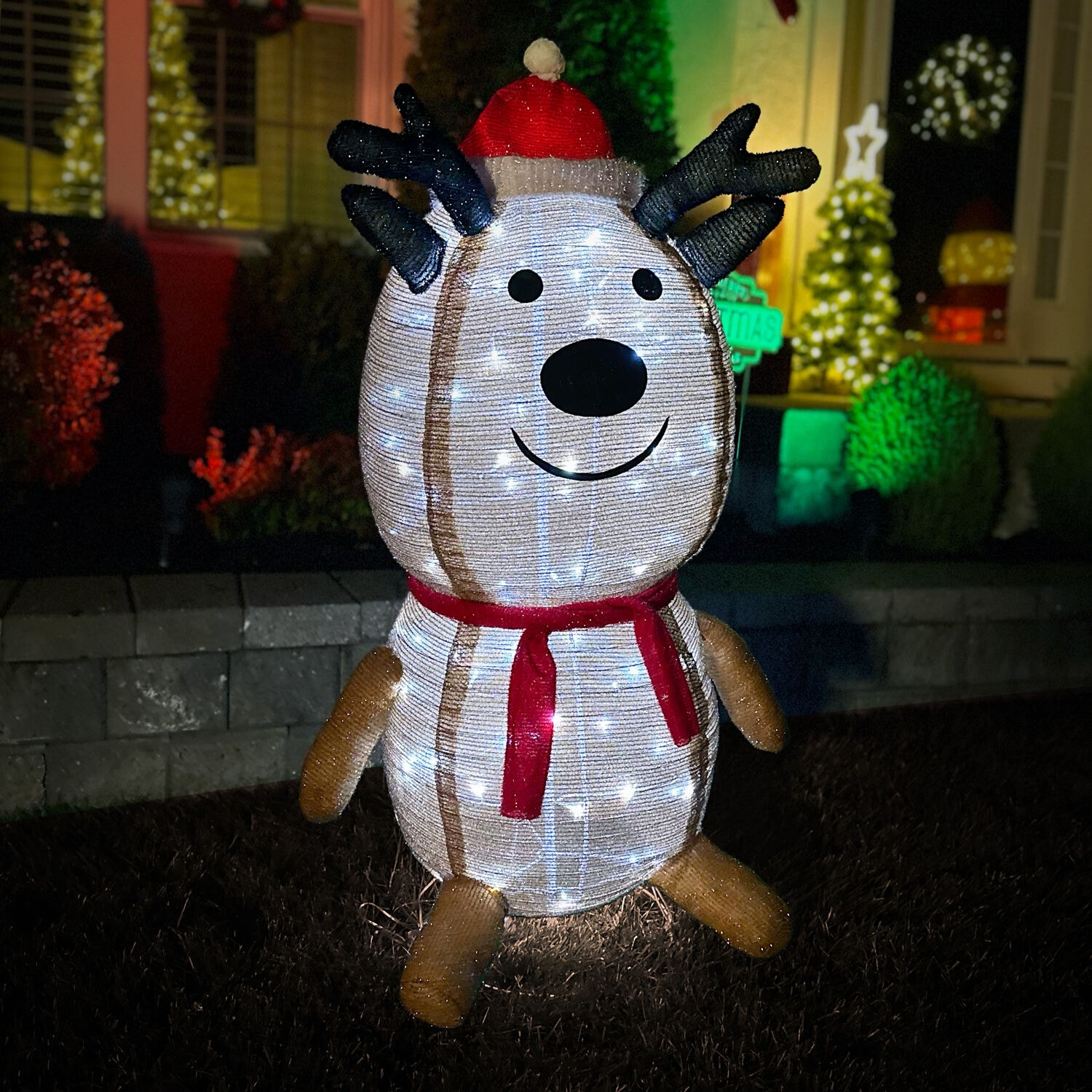 Fraser Hill Farm FFCH048-RD1-RED Outdoor-Christmas-Decor - View #17