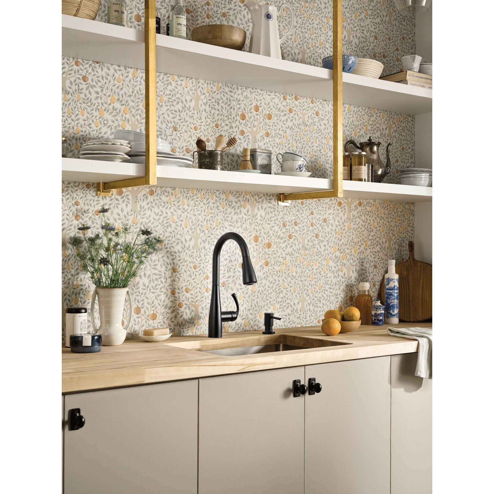 Matte Black Touchless Pull-Down Kitchen Faucet with Spray