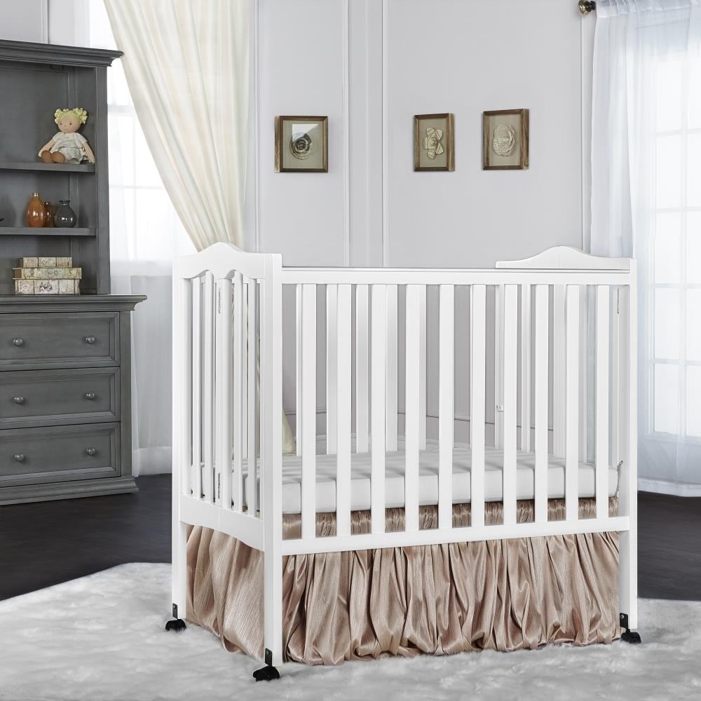 Dream On Me Dream On Me 2 in 1 Lightweight Folding Portable Crib in the ...