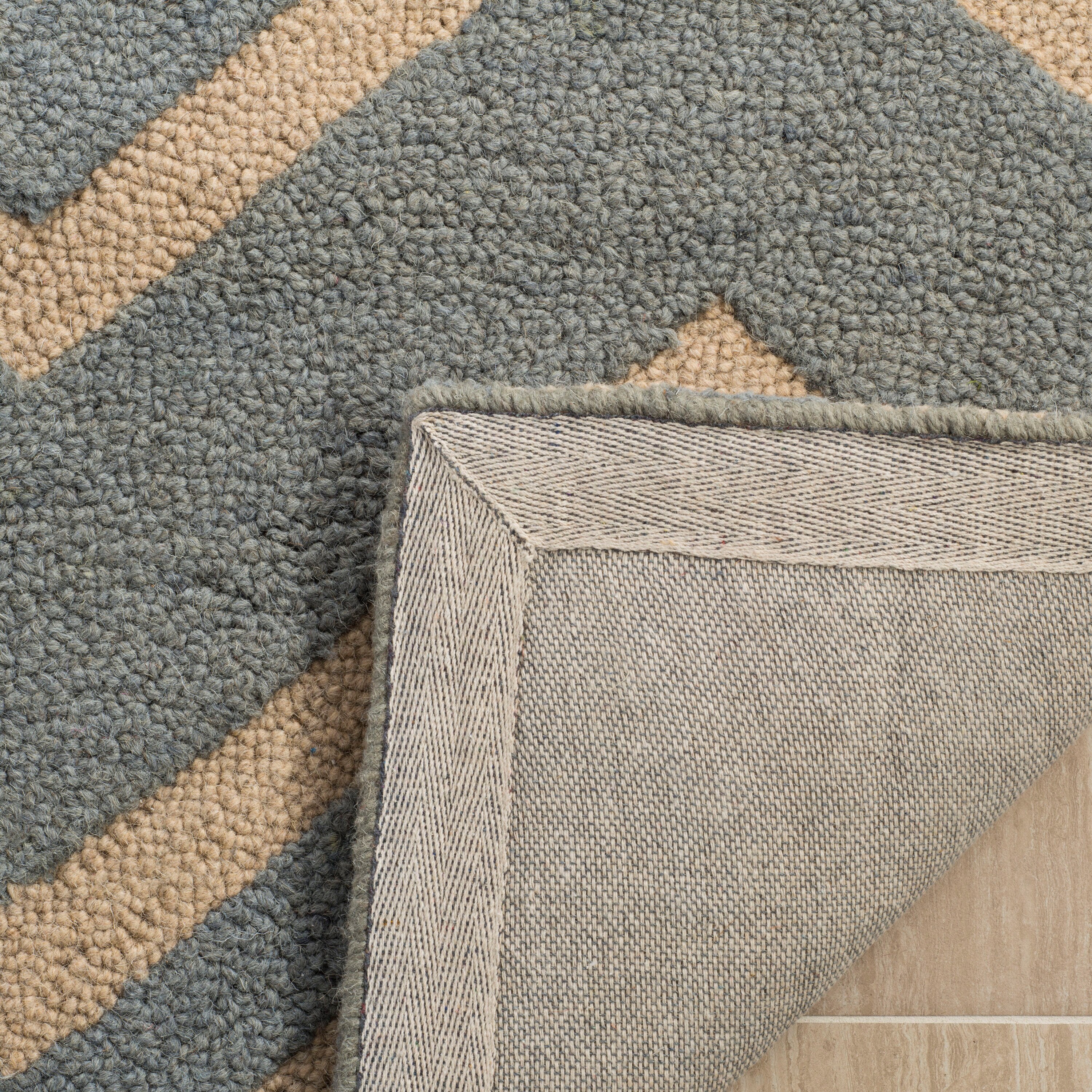 Safavieh CAM824A-5 rugs - View #2