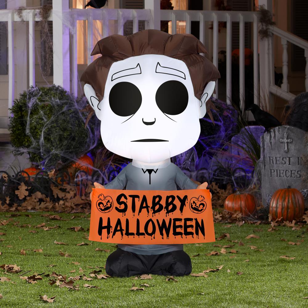 Gemmy 3.51-ft Lighted Universal Pictures Halloween Michael Myers ...