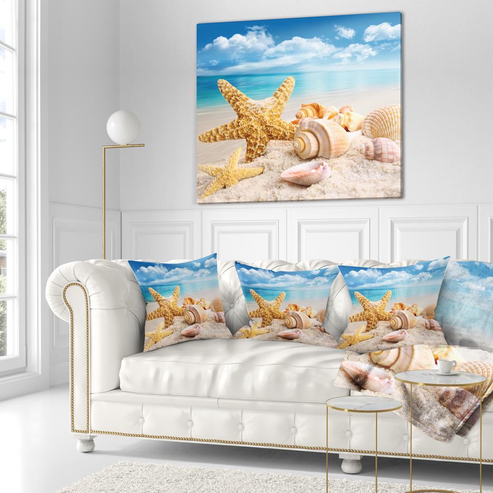 Designart CU14887-16-16 16-in x 16-in Gold Indoor Decorative Pillow