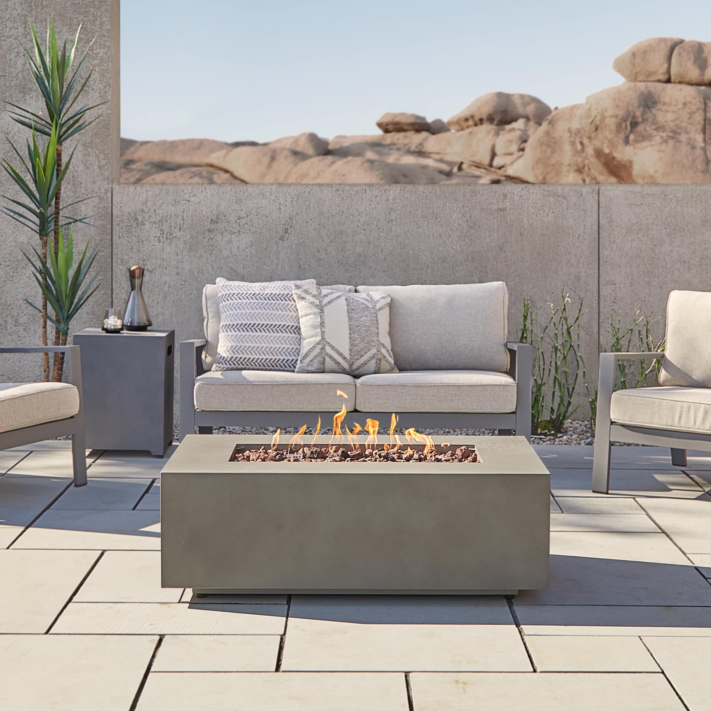 Real Flame C9811LP-MGRY 41.75-Inches W Mist Gray Portable Steel Rectangle Liquid propane Fire table