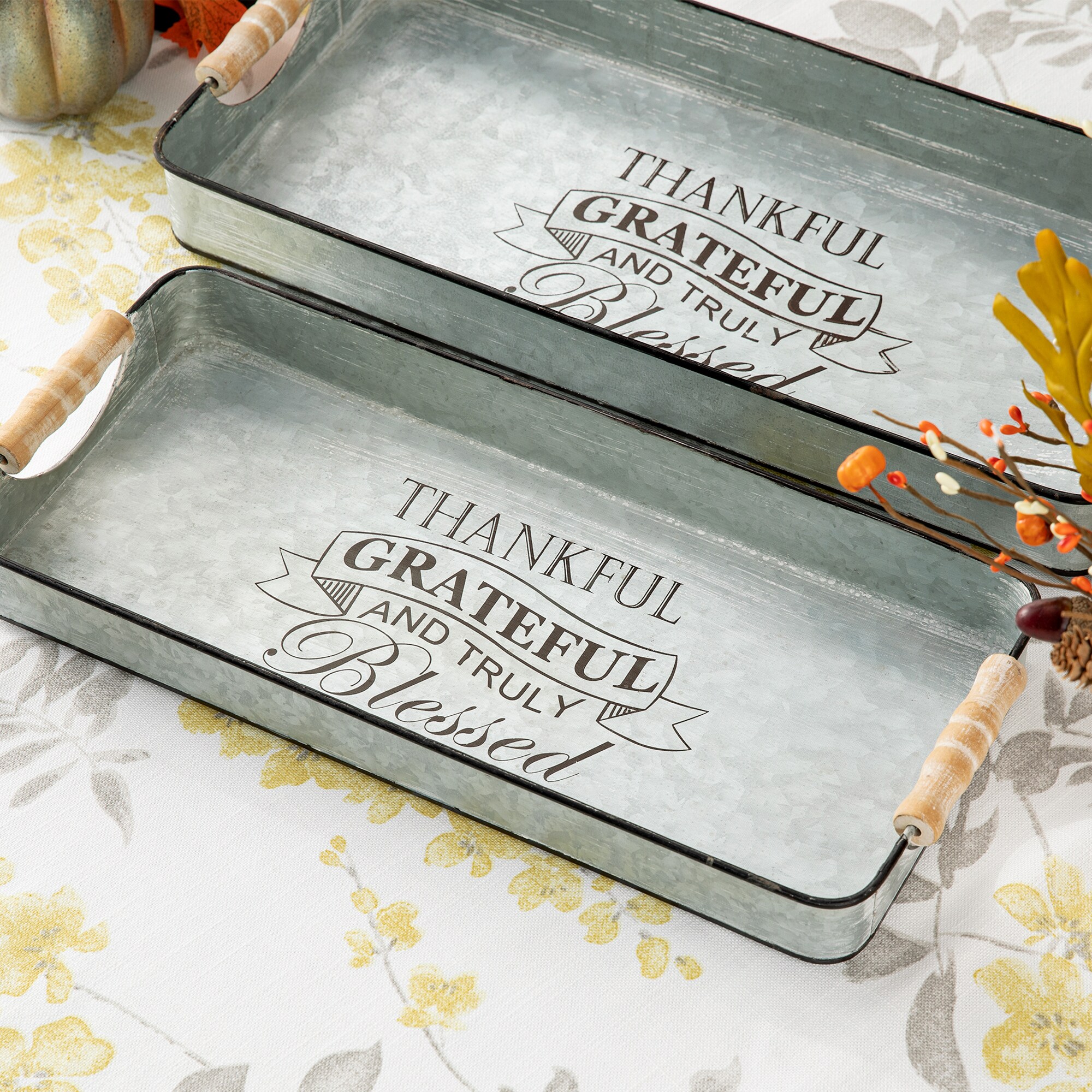 Glitzhome Silver Metal Fall Decor Tray Set - Thanksgiving Indoor Table ...