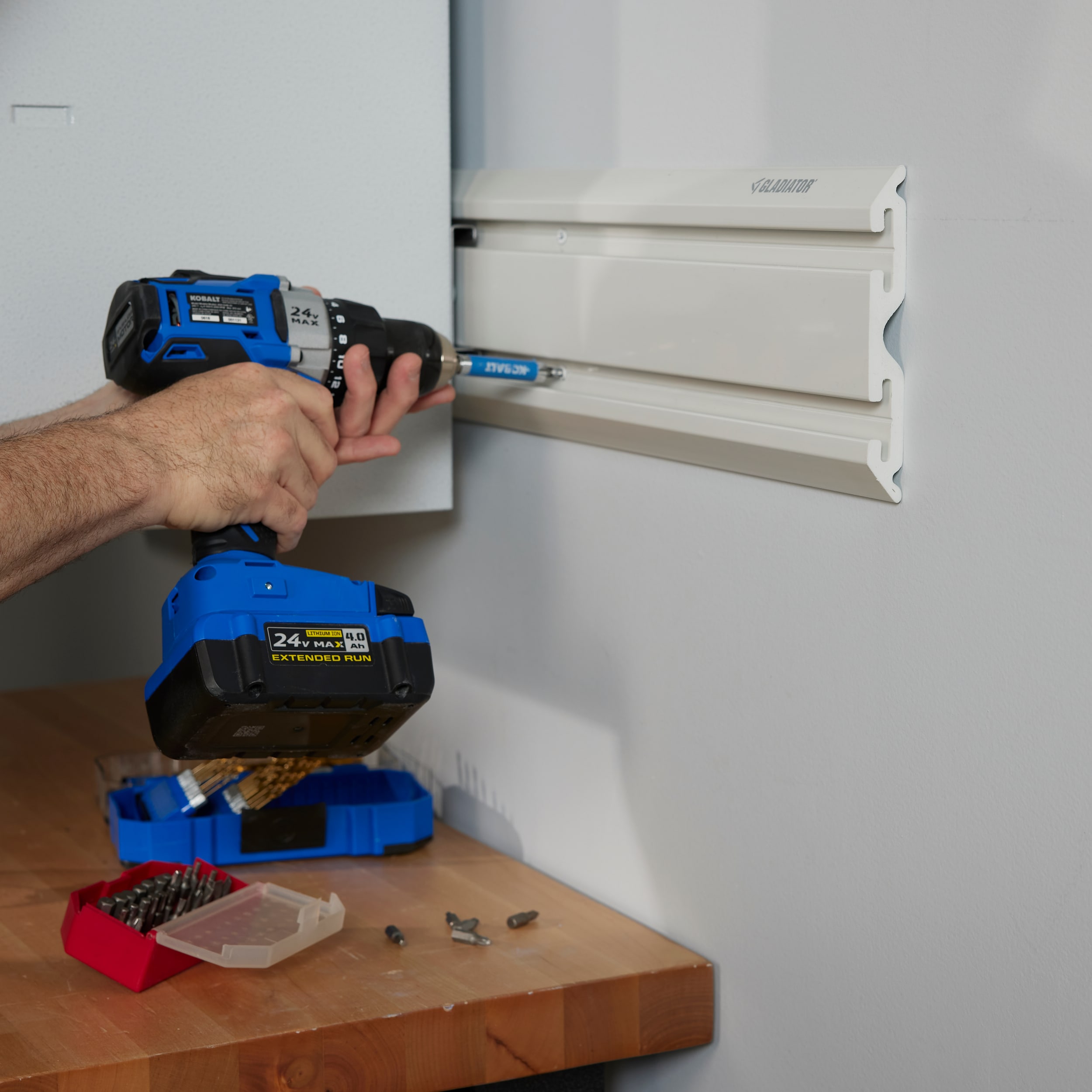 Gladiator GAWC041PZY Garage-Storage-Rail-Sys-Acc - View #8