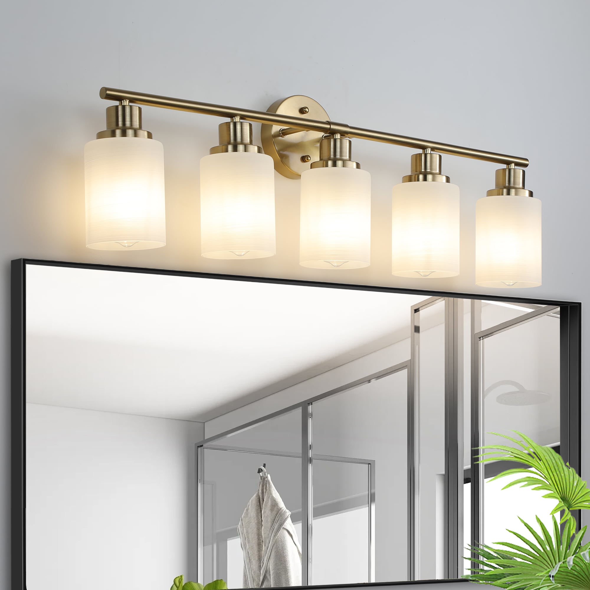 LTMATE JAZAVA 31.5-in 5 Light Brushed Gold French country/cottage Bathroom Vanity light