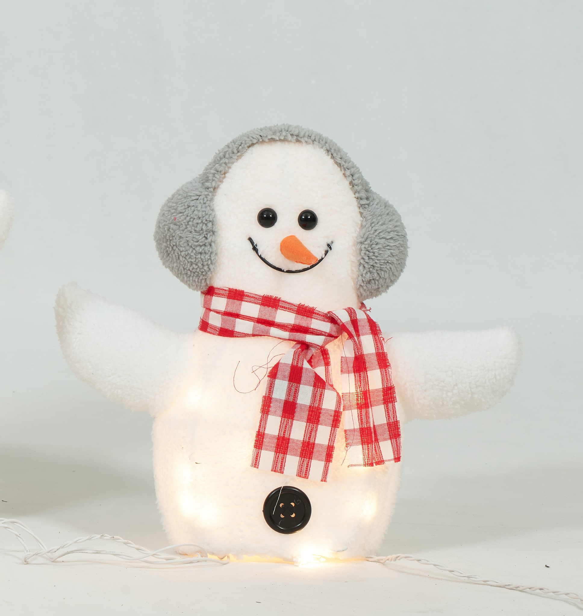Prelit White Plush Snowman Family Winter Sculpture Set