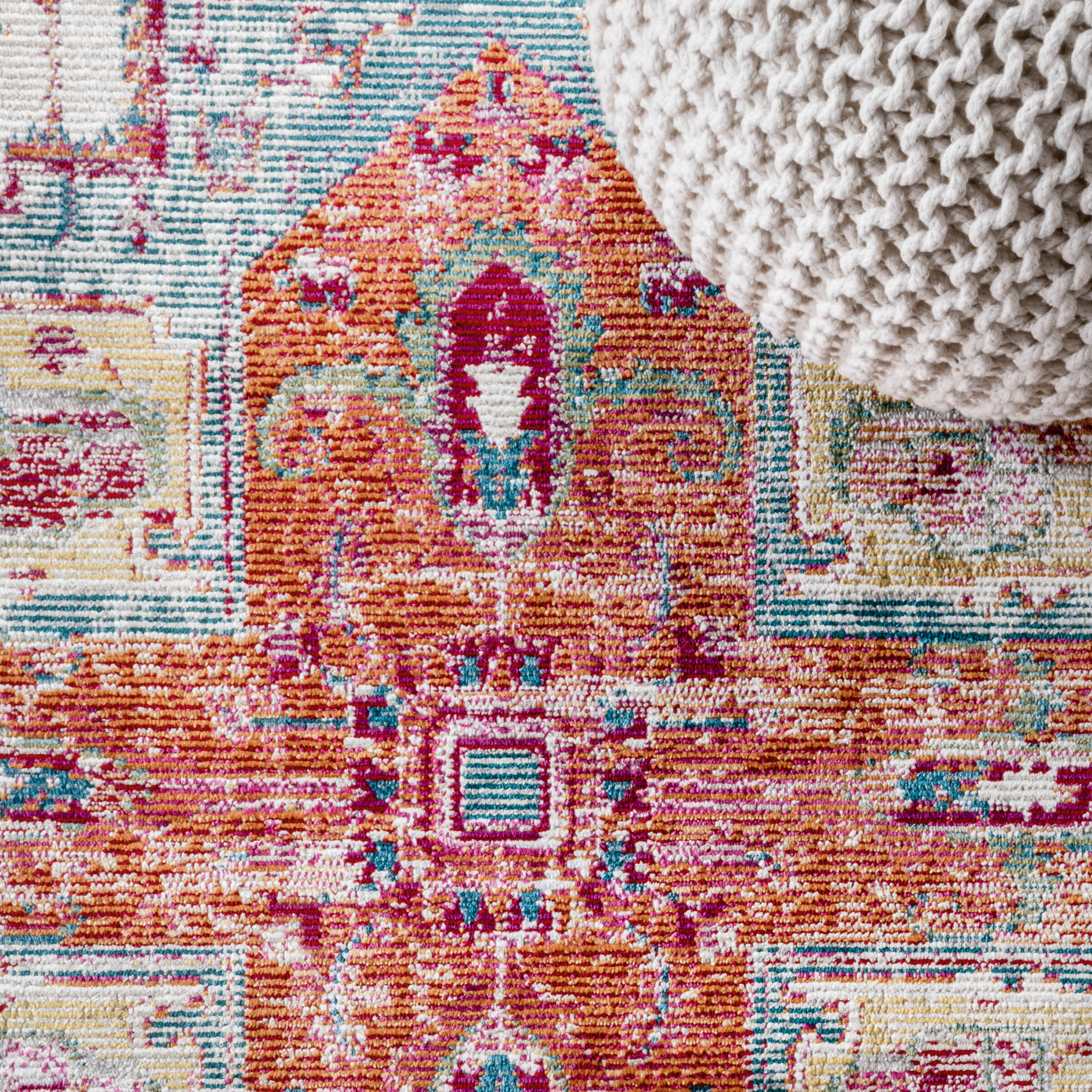 Zafra Vintage Medallion Blue and Coral 5' x 8' Area Rug