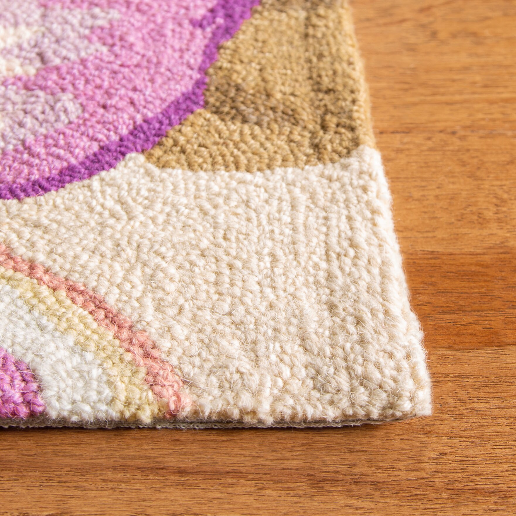 Safavieh HK212A-5 rugs - View #3