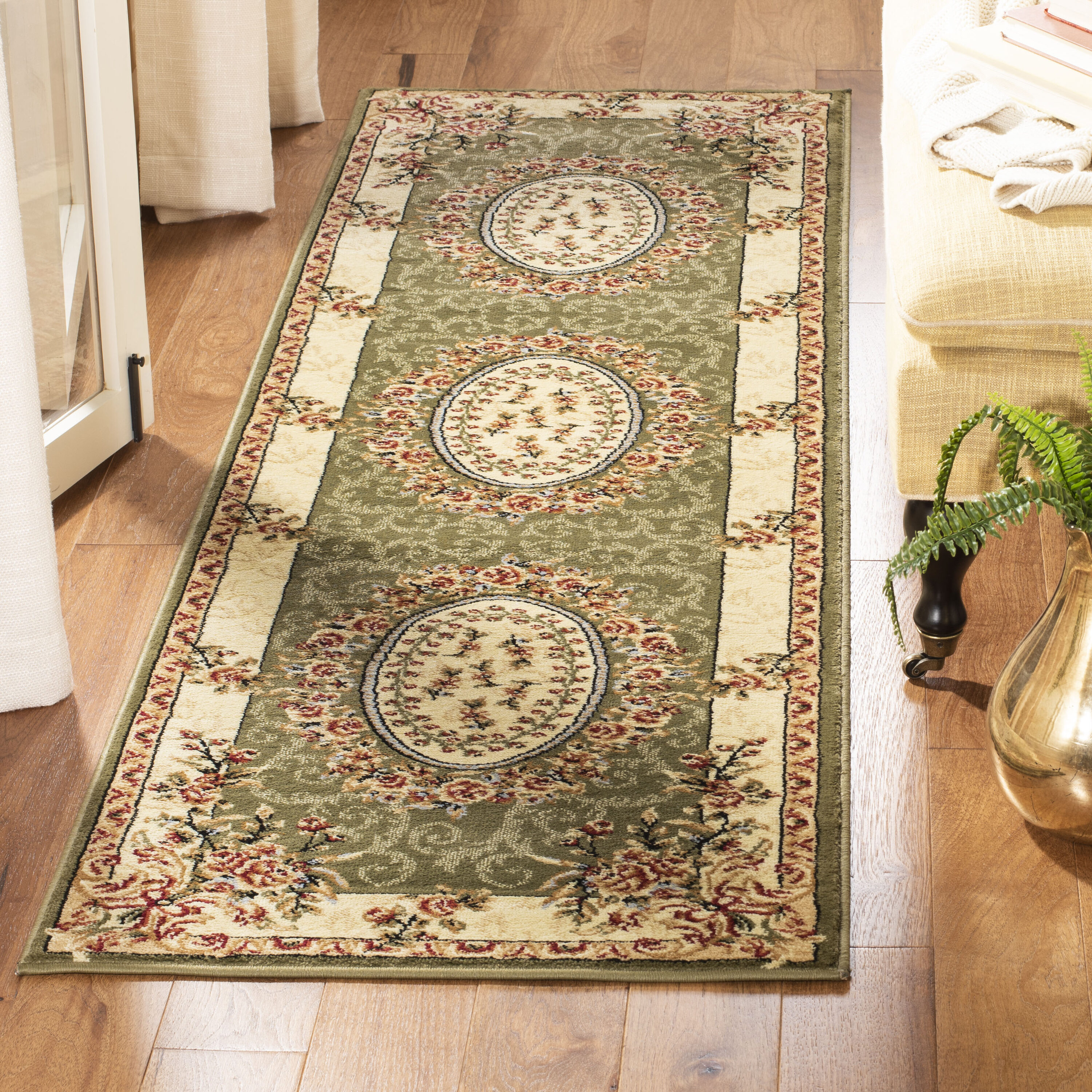 Safavieh LNH328B-28 Lyndhurst Grandour 2 x 8 (ft) Loomed Polypropylene Sage/Ivory Rectangular Indoor Floral/Botanical Oriental Runner rug