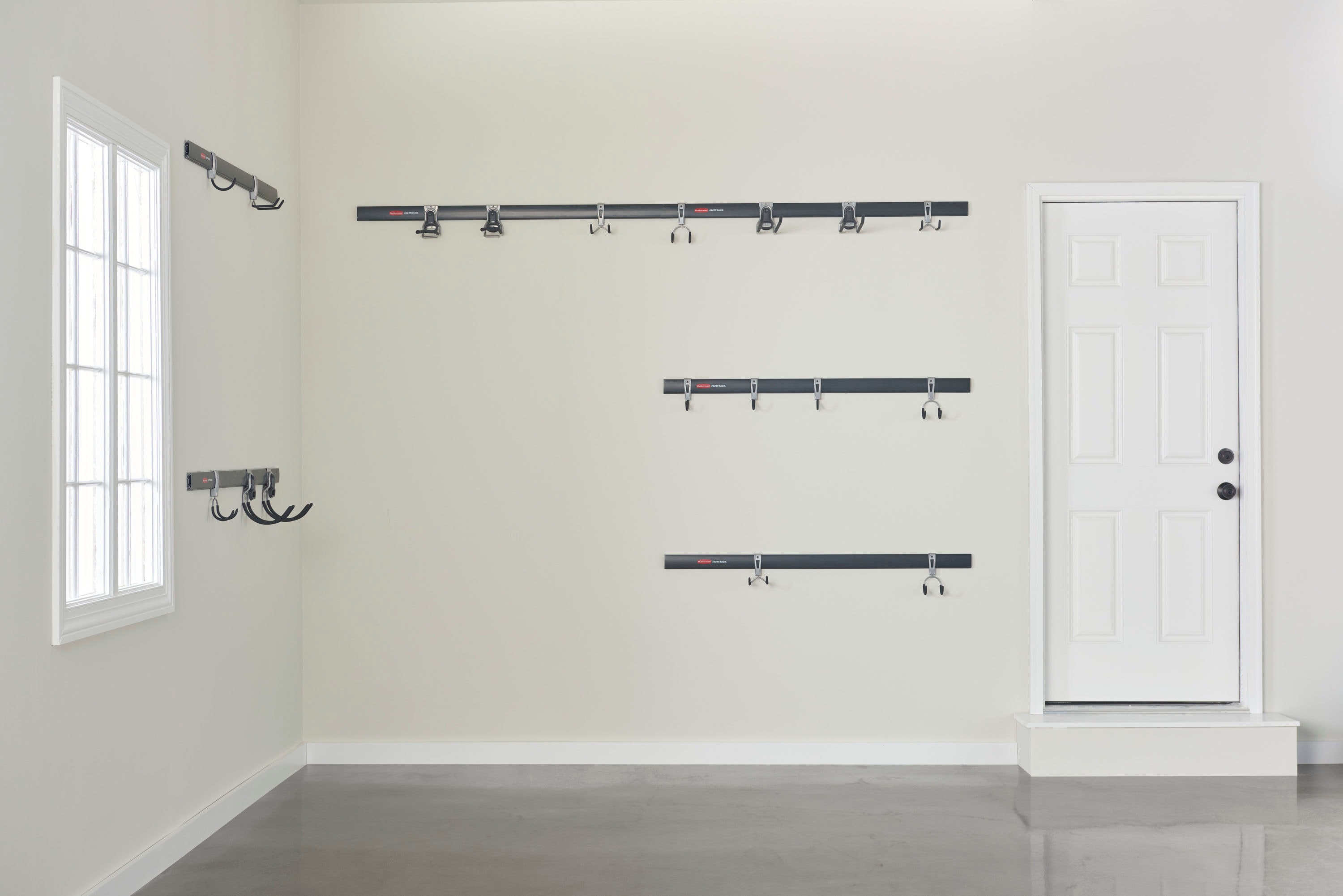 Rubbermaid FastTrack Garage 24-Piece Black Steel Multipurpose Storage Rail  System in the Slatwall & Rail Storage Systems department at