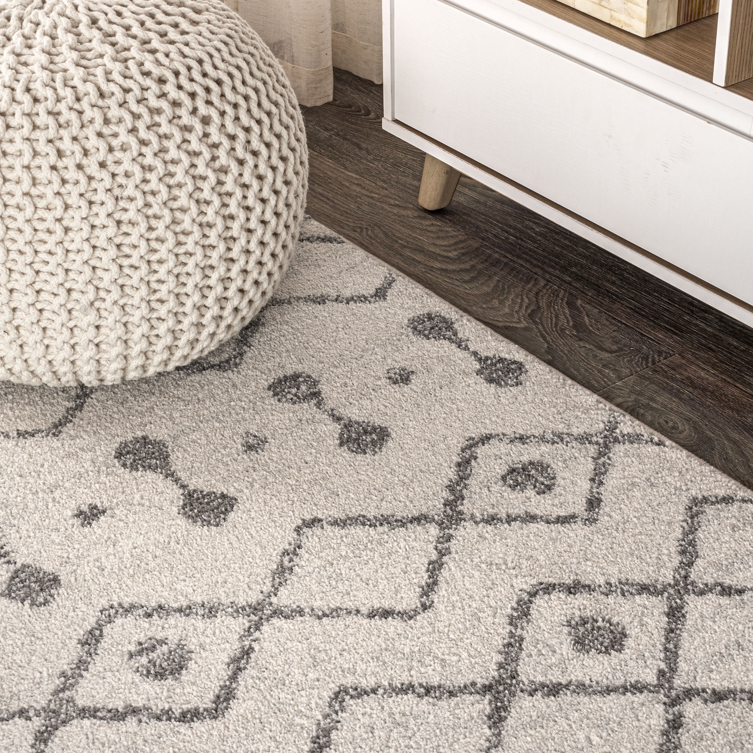 JONATHAN  Y MOH208B-28 rugs - View #10