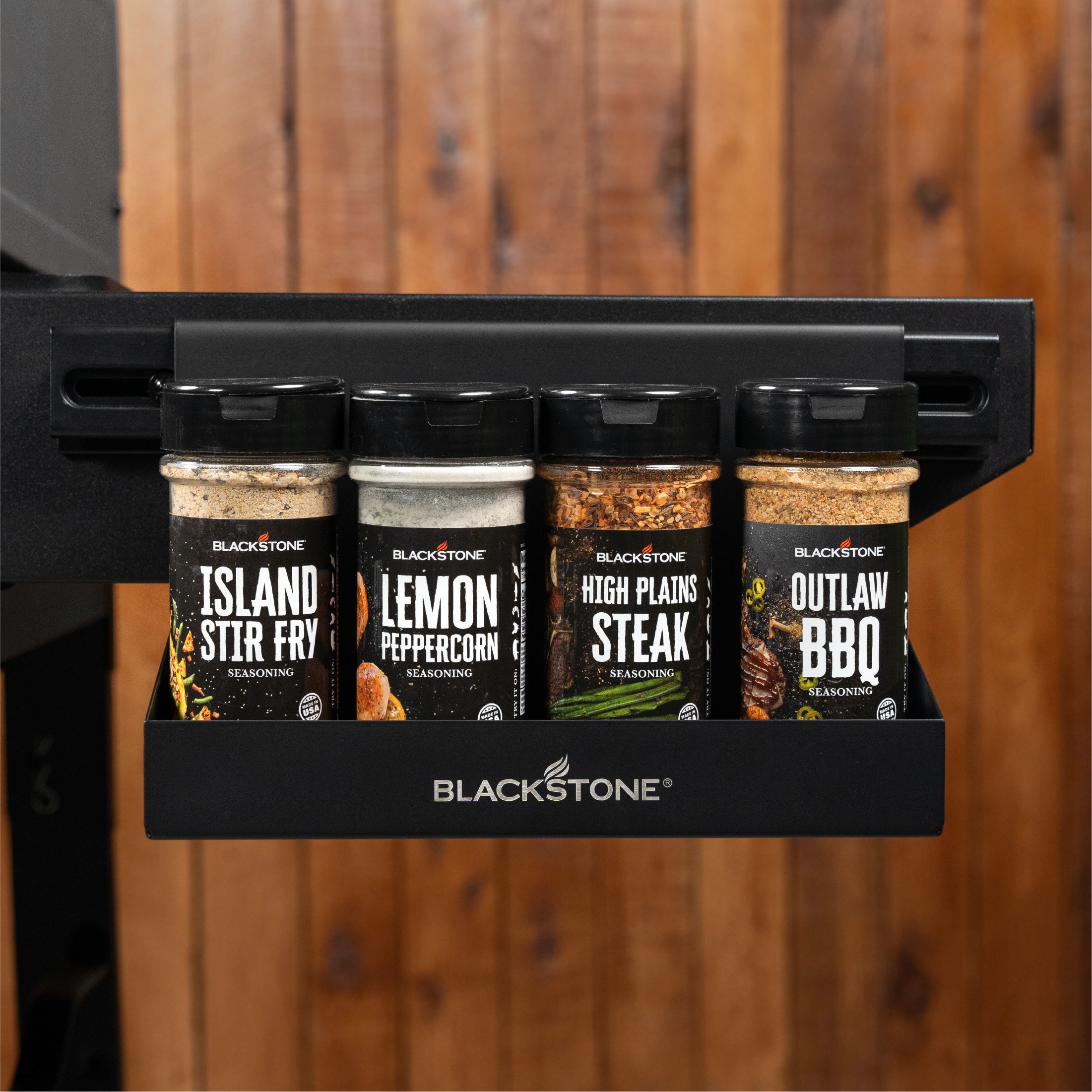 Black Steel Hanging Grill Seasoning Basket