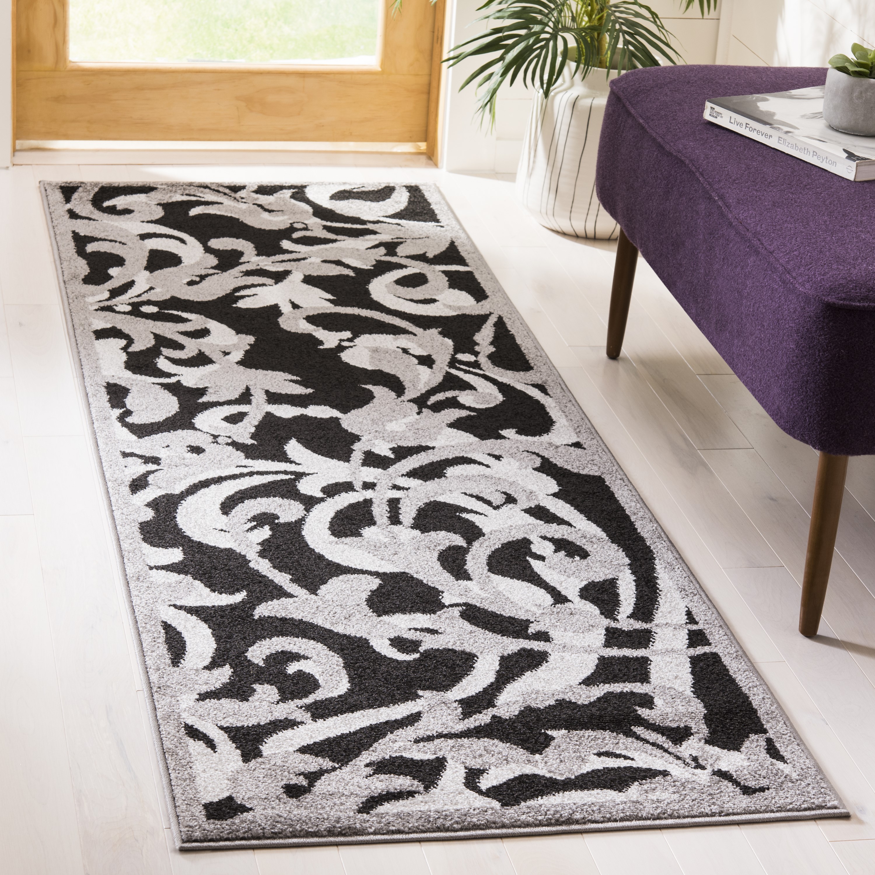 Safavieh AMT428G-27 Amherst Sophia 2 x 7 (ft) Loomed Synthetic Anthracite/Light Gray Rectangular Indoor/Outdoor Abstract Farmhouse/Cottage Runner rug