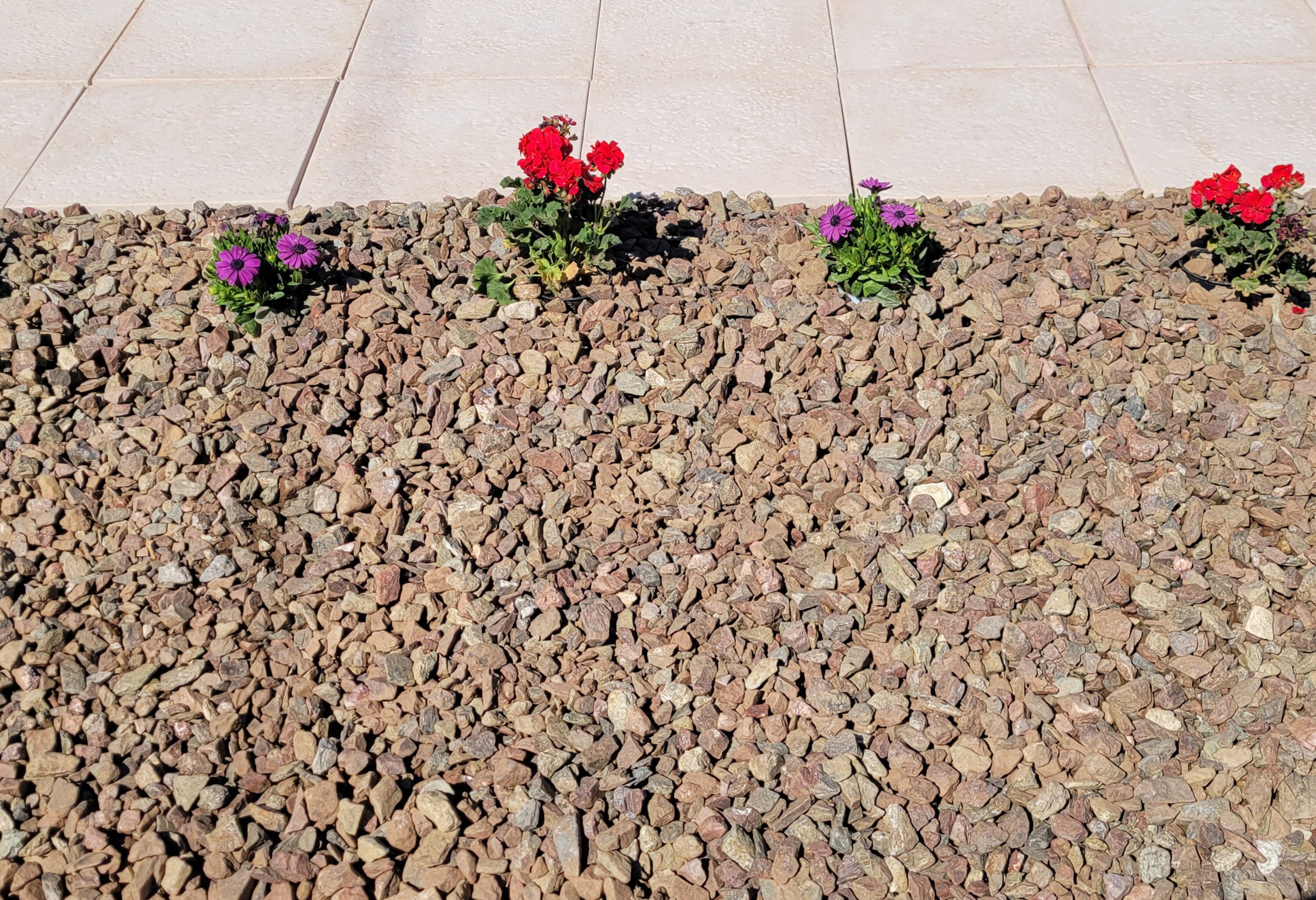  R1RRG12L Landscaping-Rock - View #4