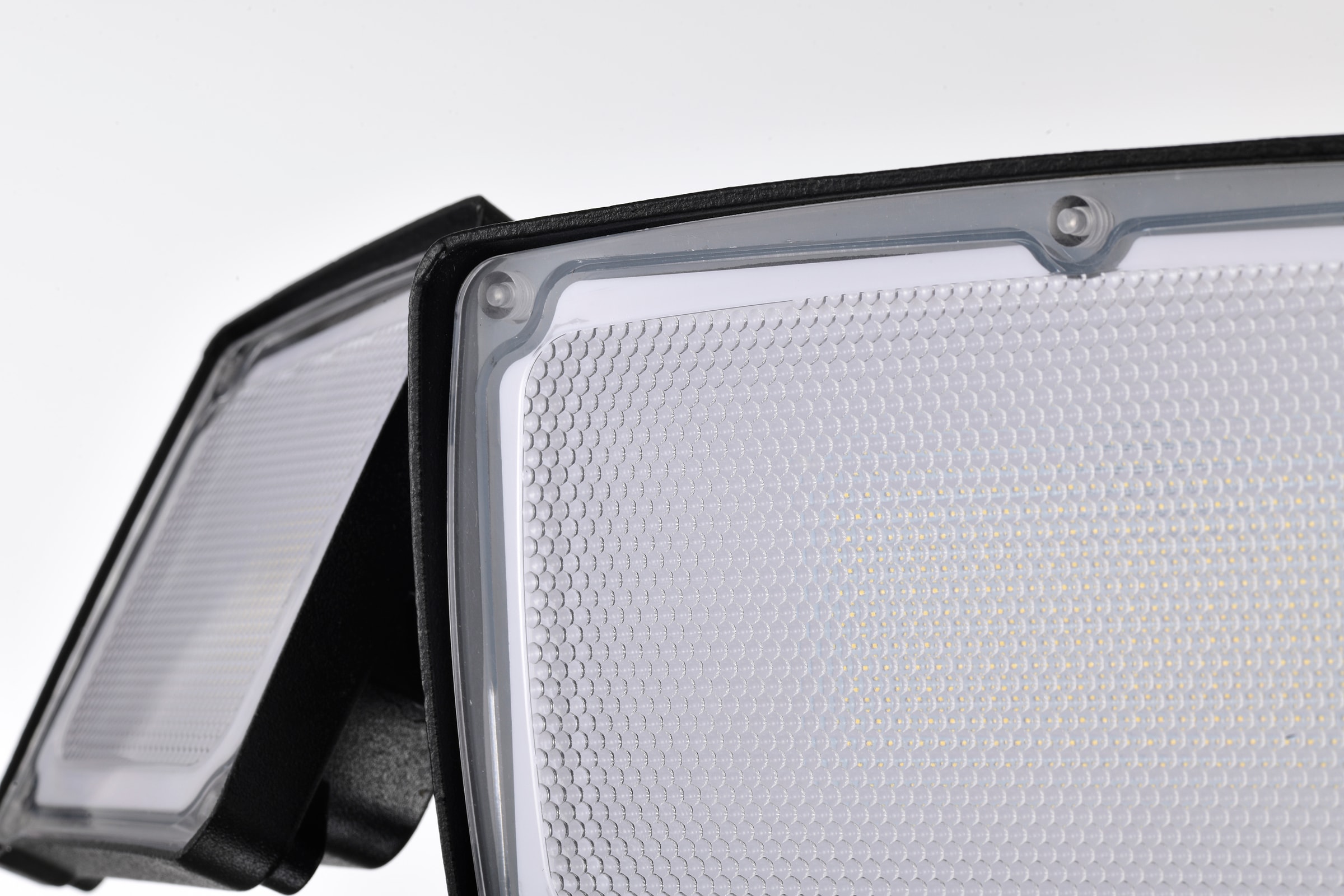 AWSENS AW5083-BK Switch-Controlled-Floodlights - View #8