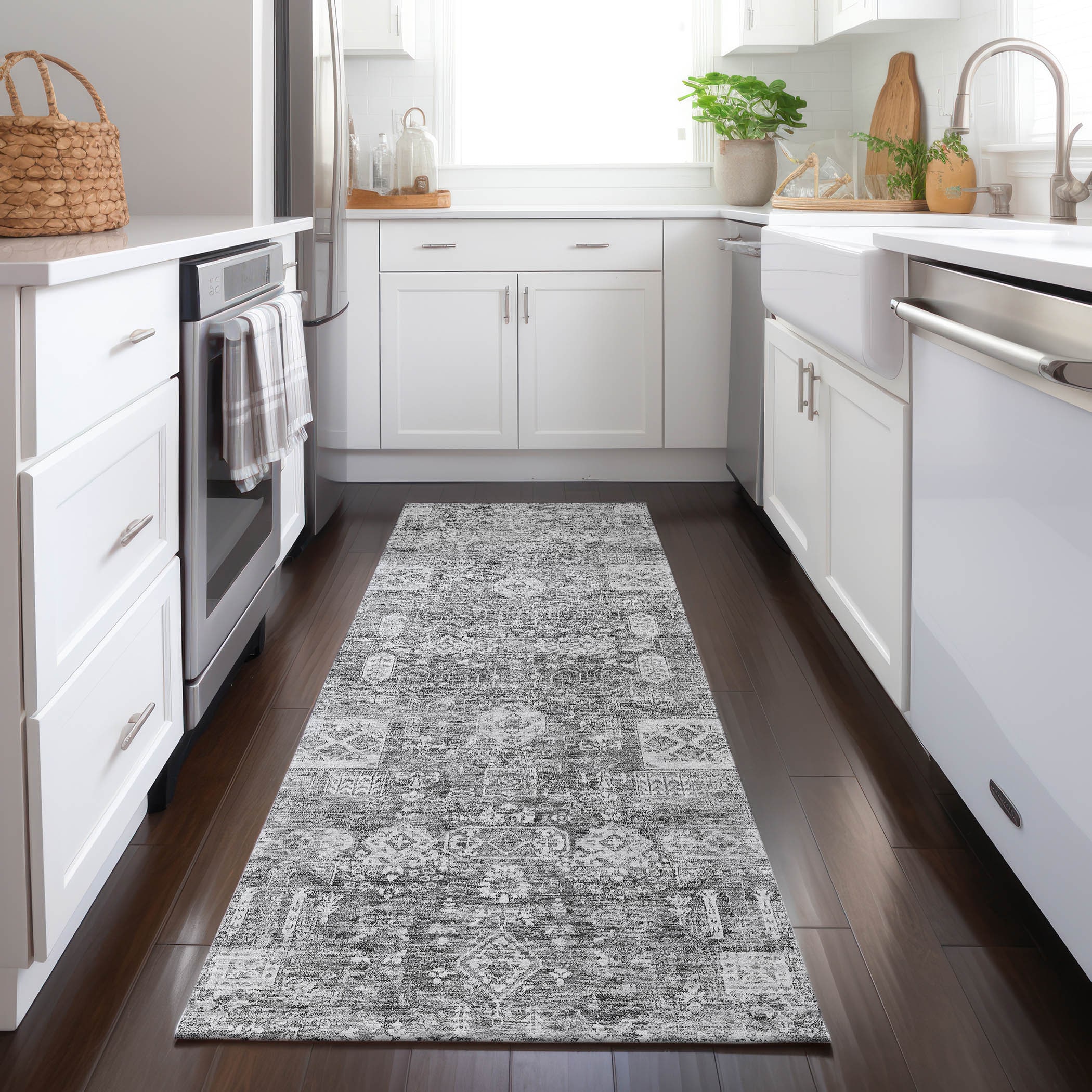 Addison Rugs ACN637GY2X8 Chantille ACN637GY 2 x 7 (ft) Polyester Gray Rectangular Indoor/Outdoor Geometric Machine washable Runner rug