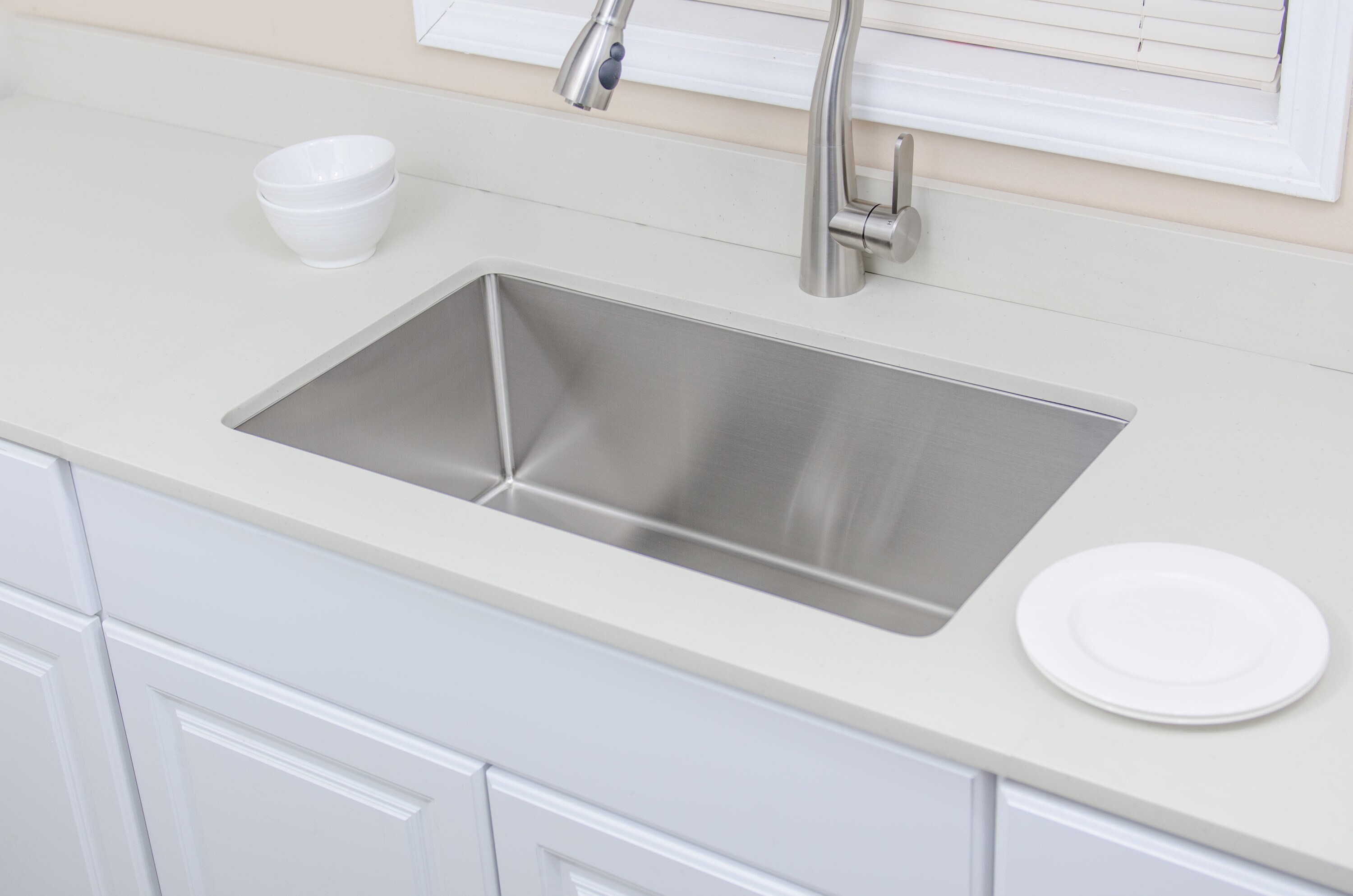 Wells Sinkware New Chef's Collection Undermount 30-in x 18-in Stainless ...