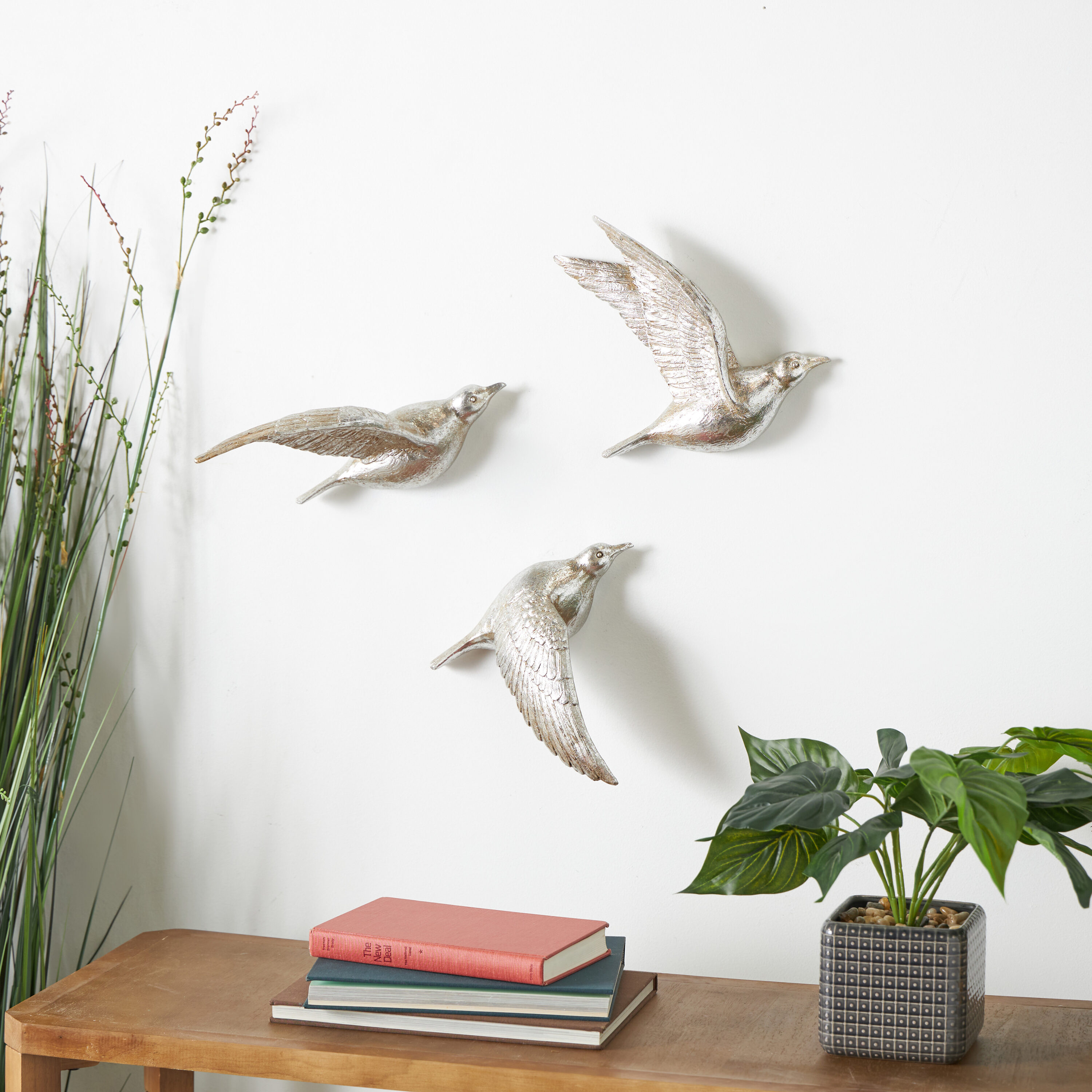 Grayson Lane 44795 3-in W x 10-in H Resin Metallic 3D Sculpted Birds Animals Wall sculpture