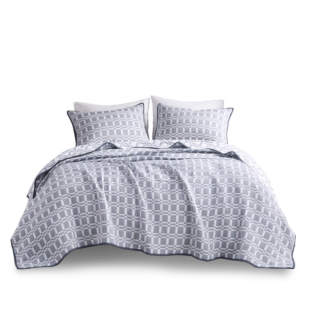 Gracie Mills 8038-31PM Jefferey Reversible Matelasse 3-Piece Coverlet Set