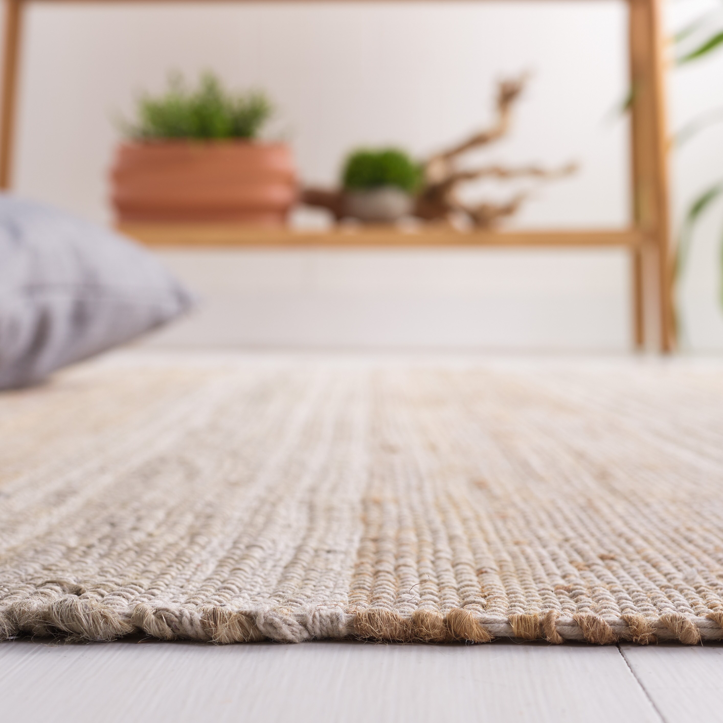 Safavieh NFB454F-5 rugs - View #4