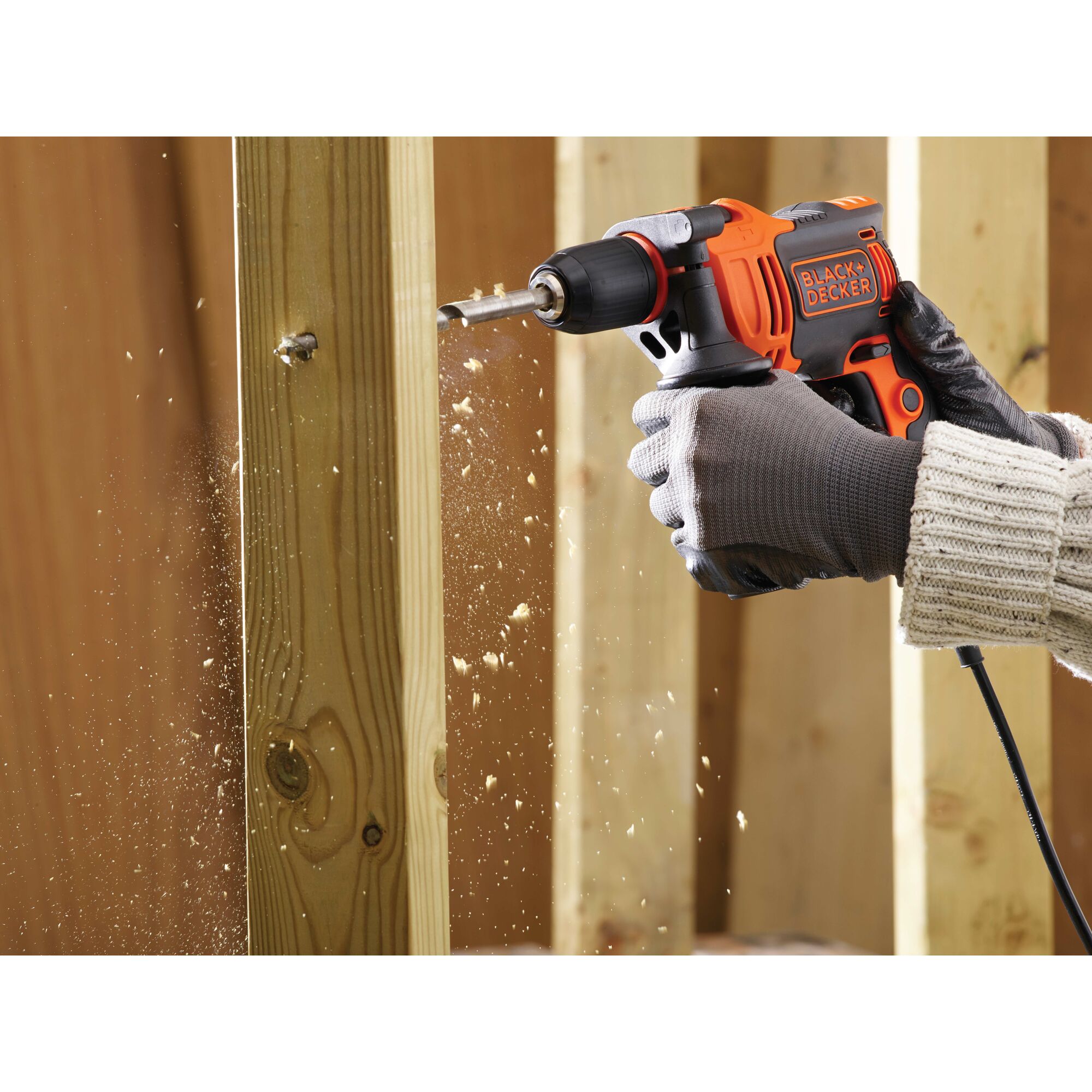 Black + Decker D142 Hammer Drill with Rohm Chuck Attached