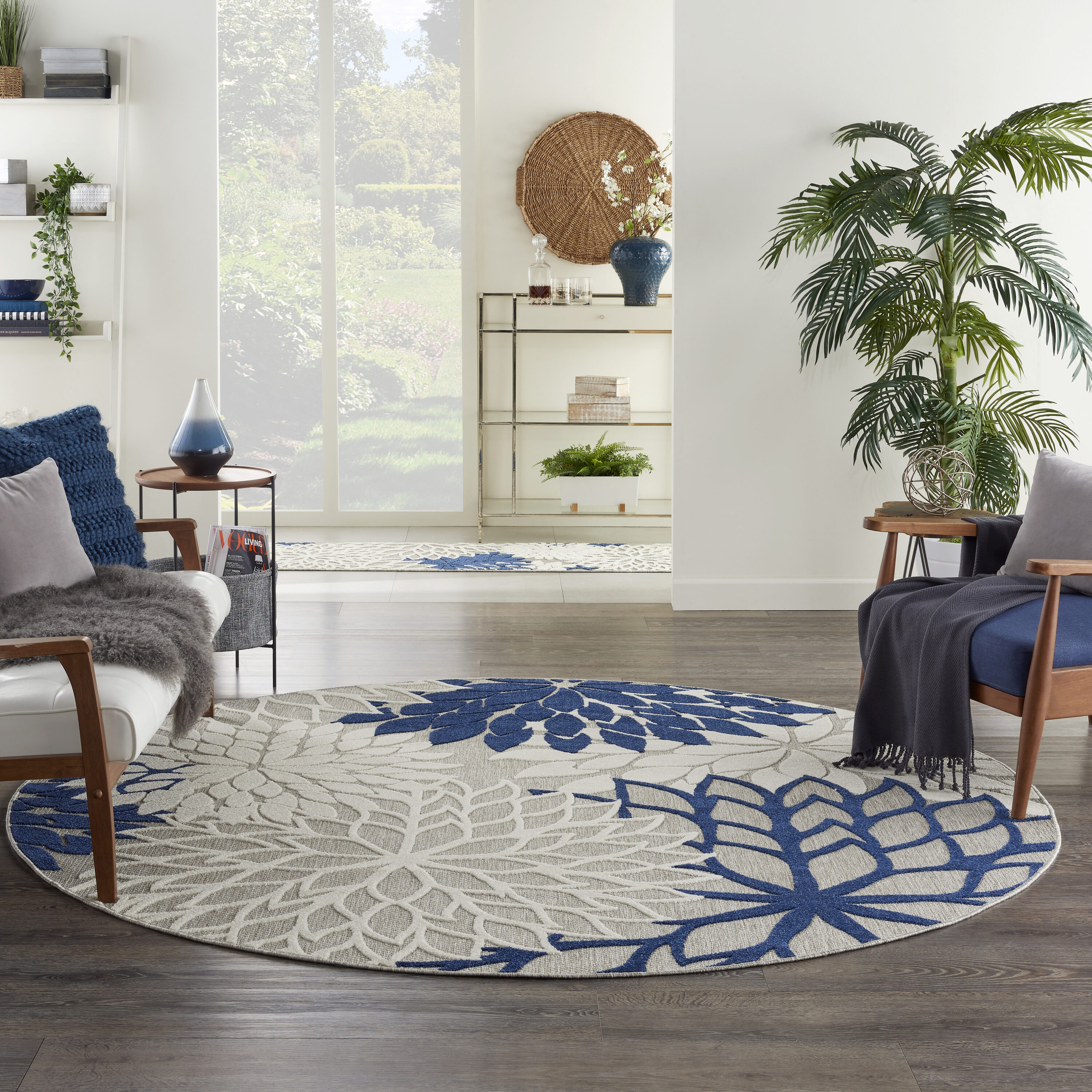 Nourison 99446779052 Aloha 8 x 8 (ft) Loomed Ivory/navy Round Indoor/Outdoor Tropical Area rug