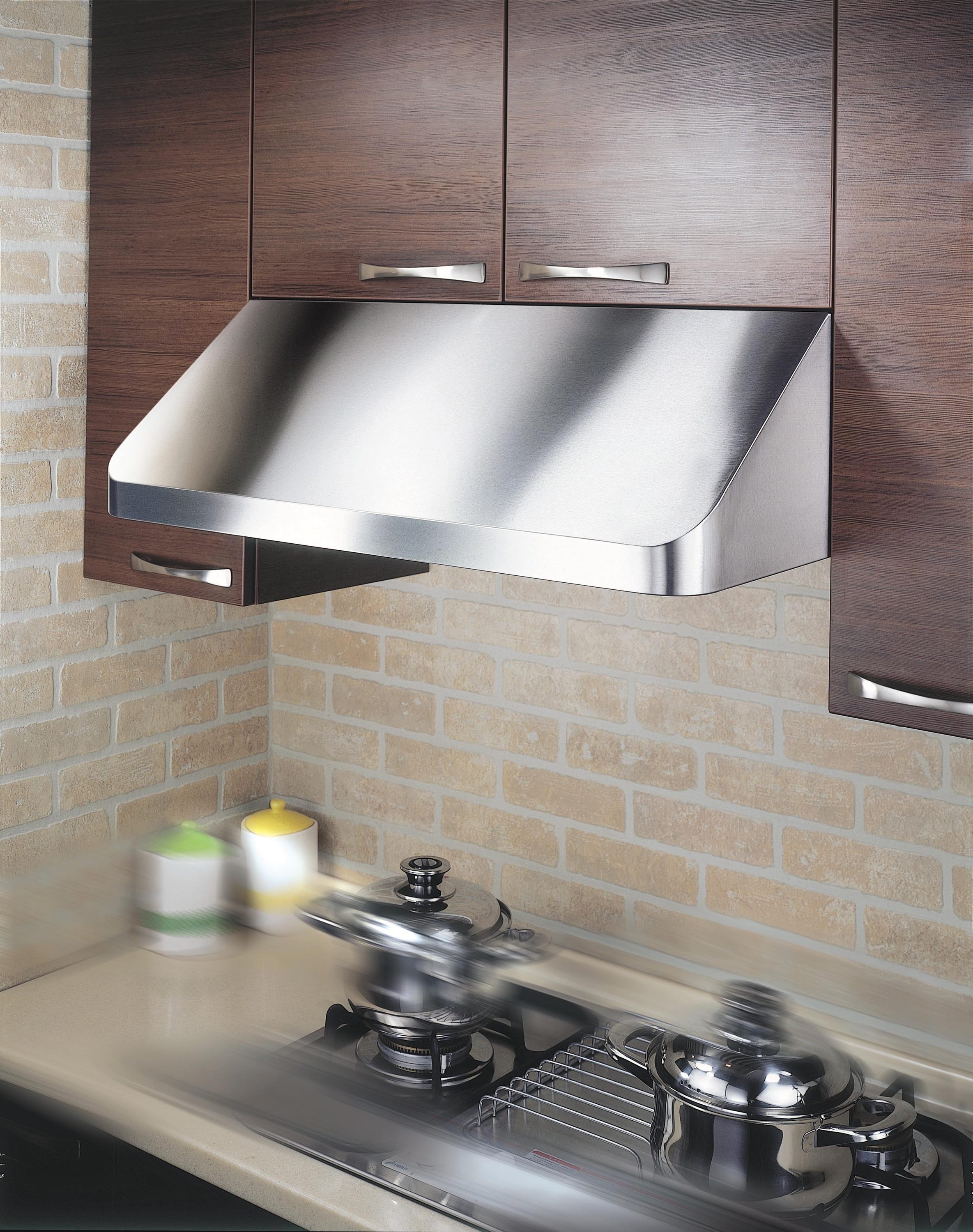 KOBE Range Hoods 30-in 600-CFM Ducted Stainless Steel Under Cabinet Range  Hoods Undercabinet Mount in the Undercabinet Range Hoods department at