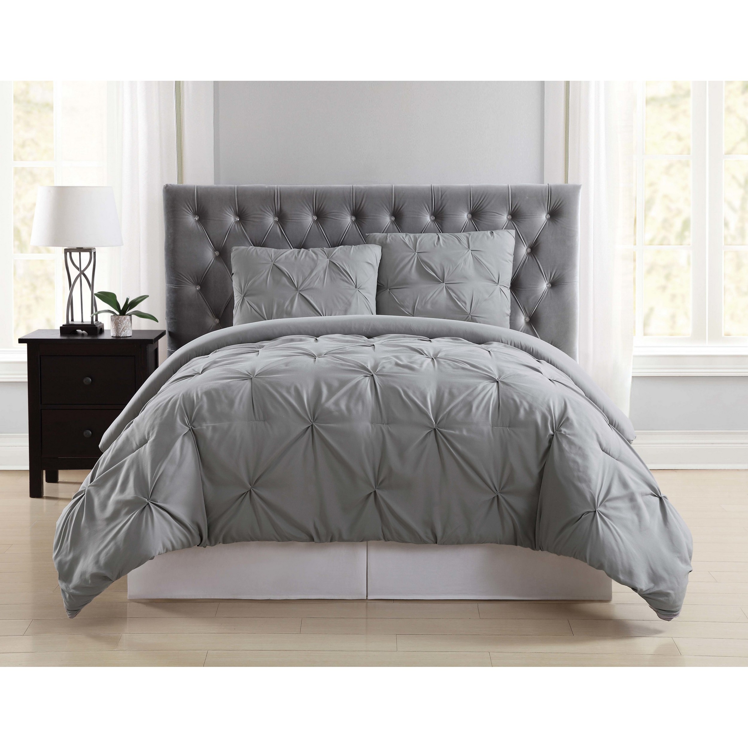 Truly Soft CS1969GYTX-1500 Everyday Pleated 2 -Piece Grey Twin extra long Comforter Set