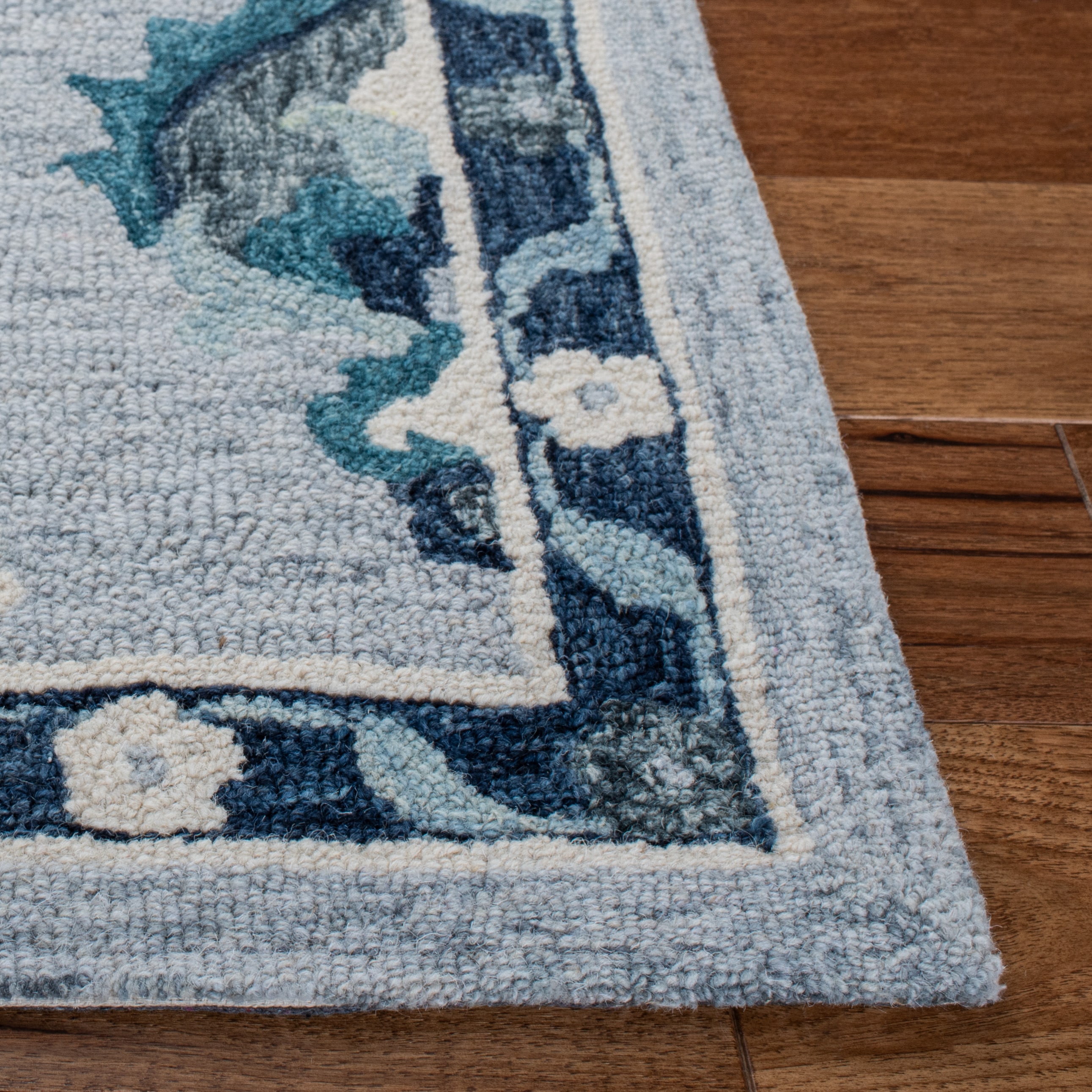 Elegant Country Floral Hand-Tufted Wool Area Rug - 6' Square Blue