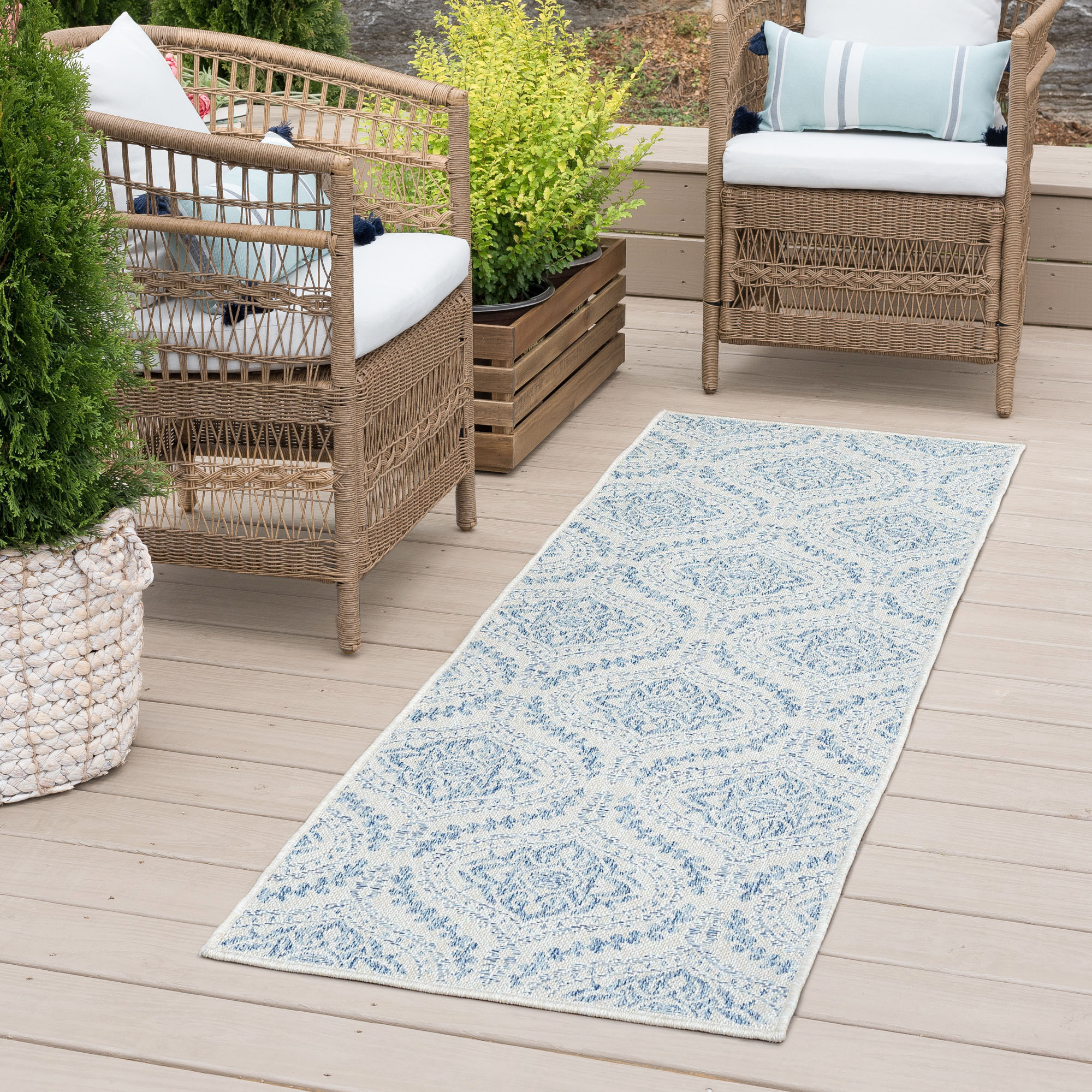 Tayse DEN1100 2X8 Denver 2 x 8 (ft) Loomed Polypropylene Cream Rectangular Indoor/Outdoor Runner rug