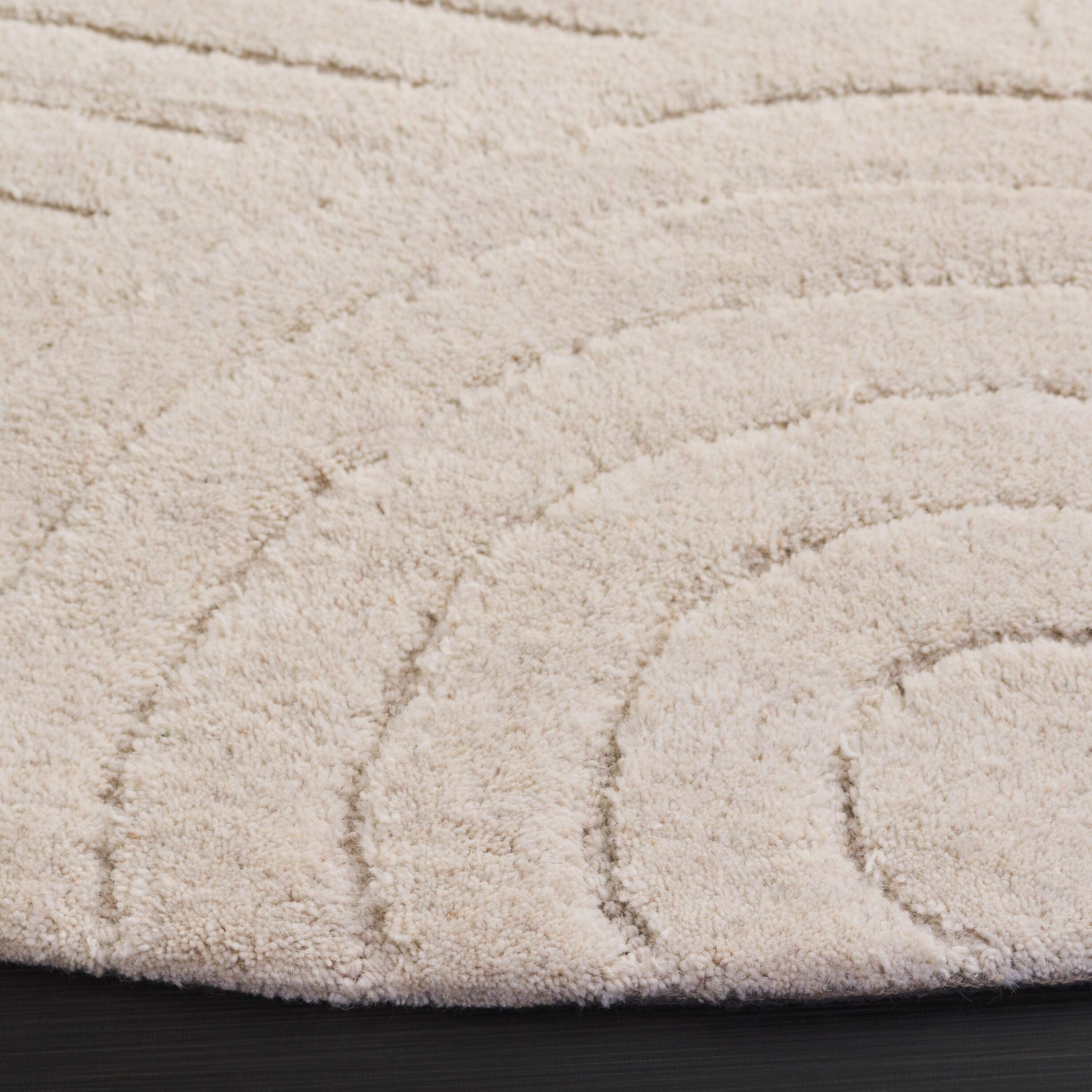 Safavieh MKN404A-6R rugs - View #3