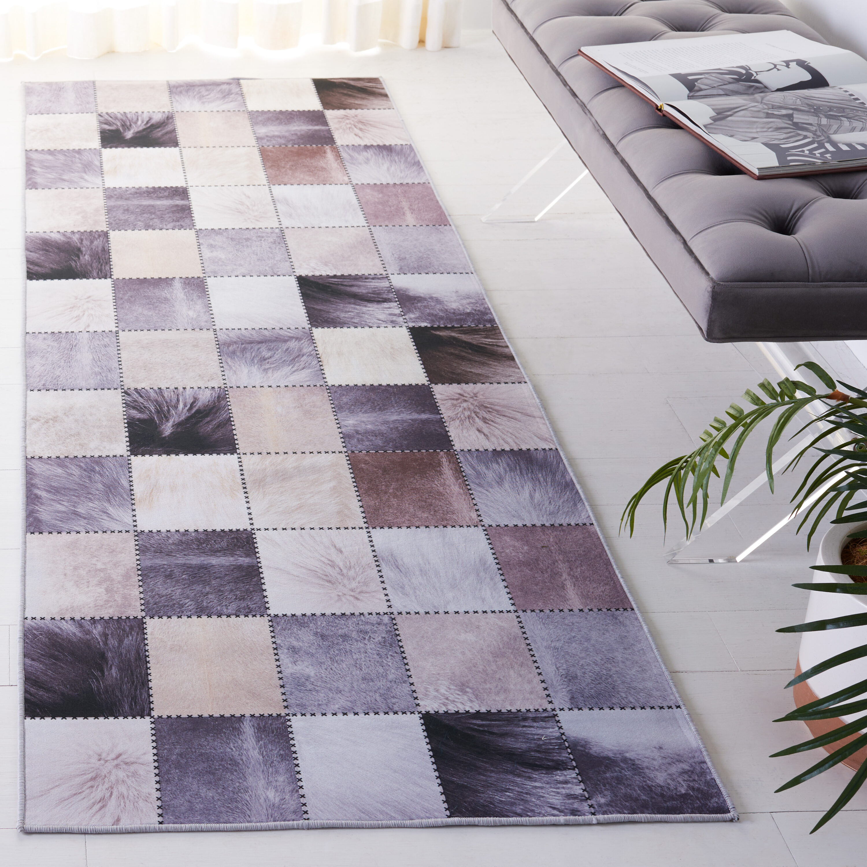 Safavieh FAH519B-28 Faux Hide 3 x 8 (ft) Loomed Polyester Beige/Gray Rectangular Indoor Geometric Machine washable Runner rug