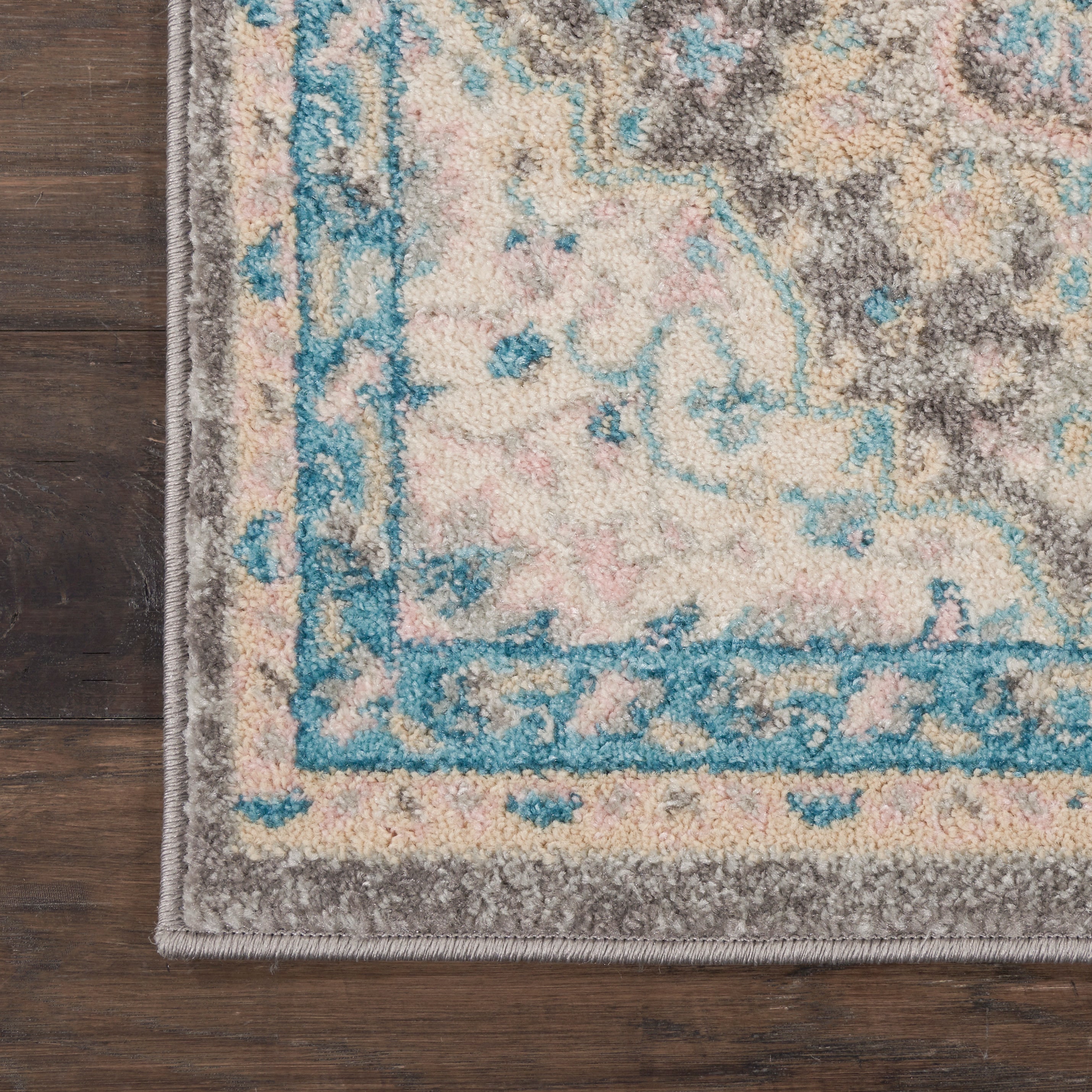 Elegant Light Grey and Pink Medallion Synthetic Rug 4' x 6'