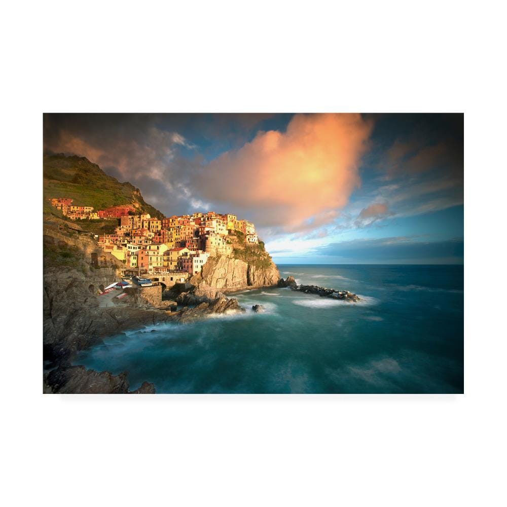 Trademark Fine Art IC01853-C2232GG Framed 22-in H x 32-in W Landscape Print on Canvas