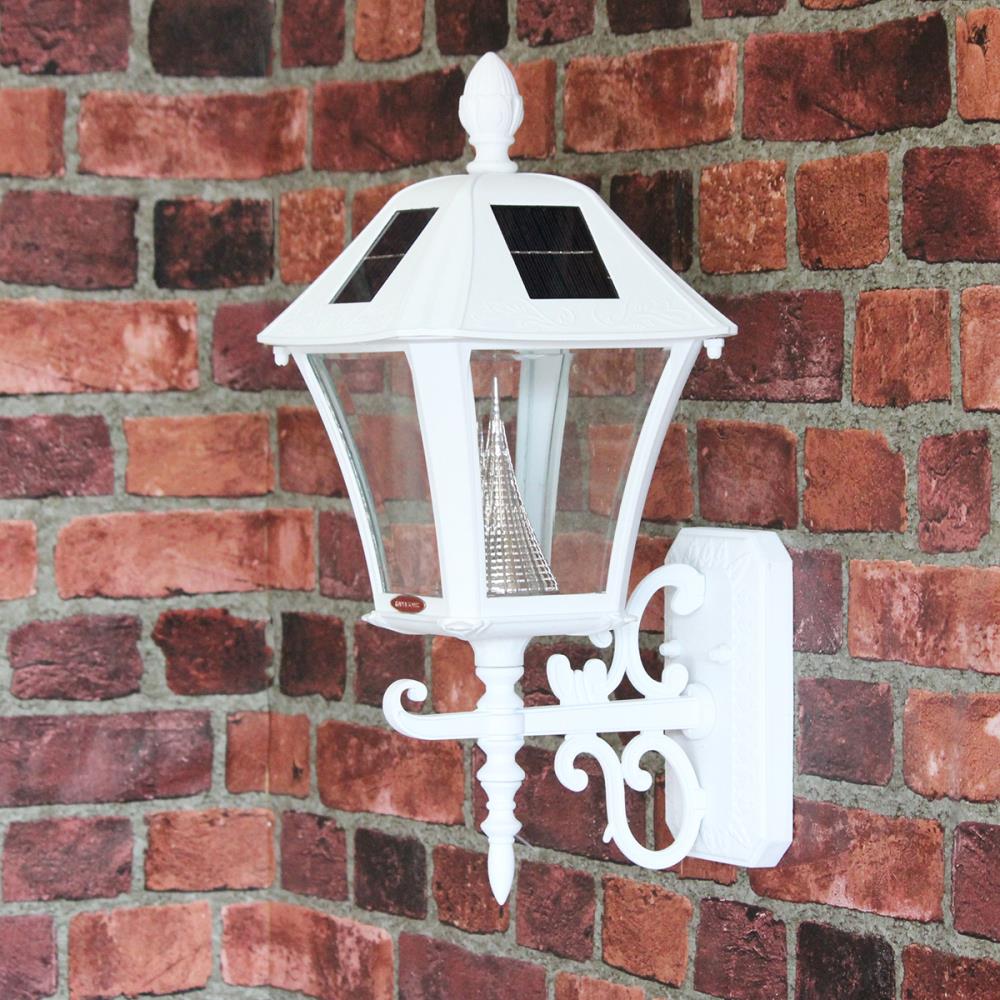 Gama Sonic Baytown 17-in White Traditional Solar Outdoor Post Light ...