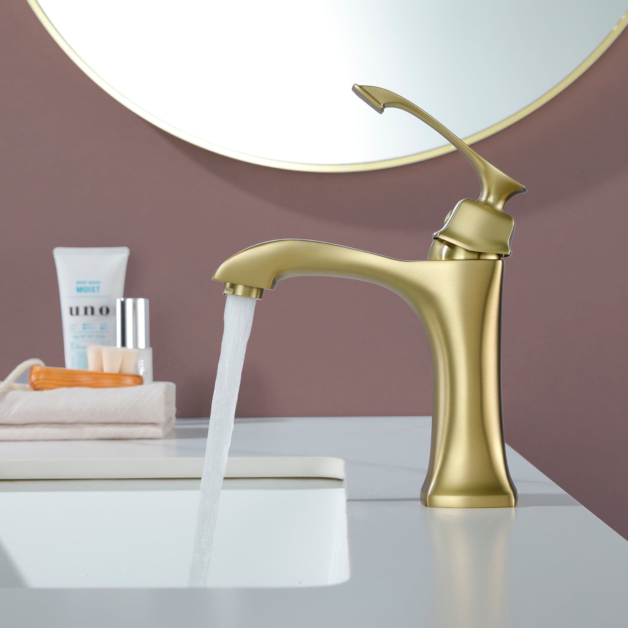 Mondawe MO-DT28054BG Brushed Gold Single hole 1-handle Low-arc Commercial/Residential Handle Bathroom Sink Faucet