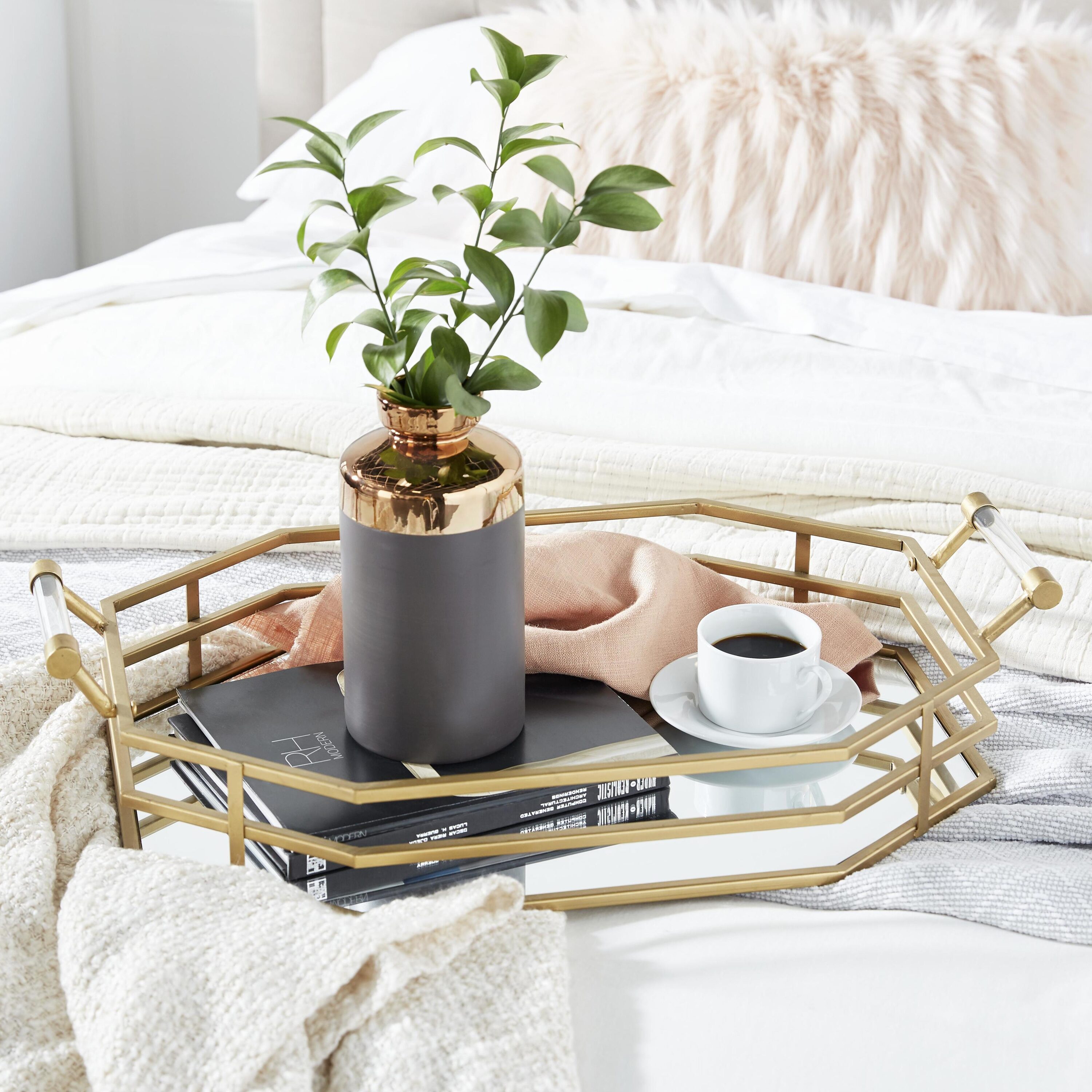 CosmoLiving by Cosmopolitan 37316 Gold Metal Glam Decorative Tray