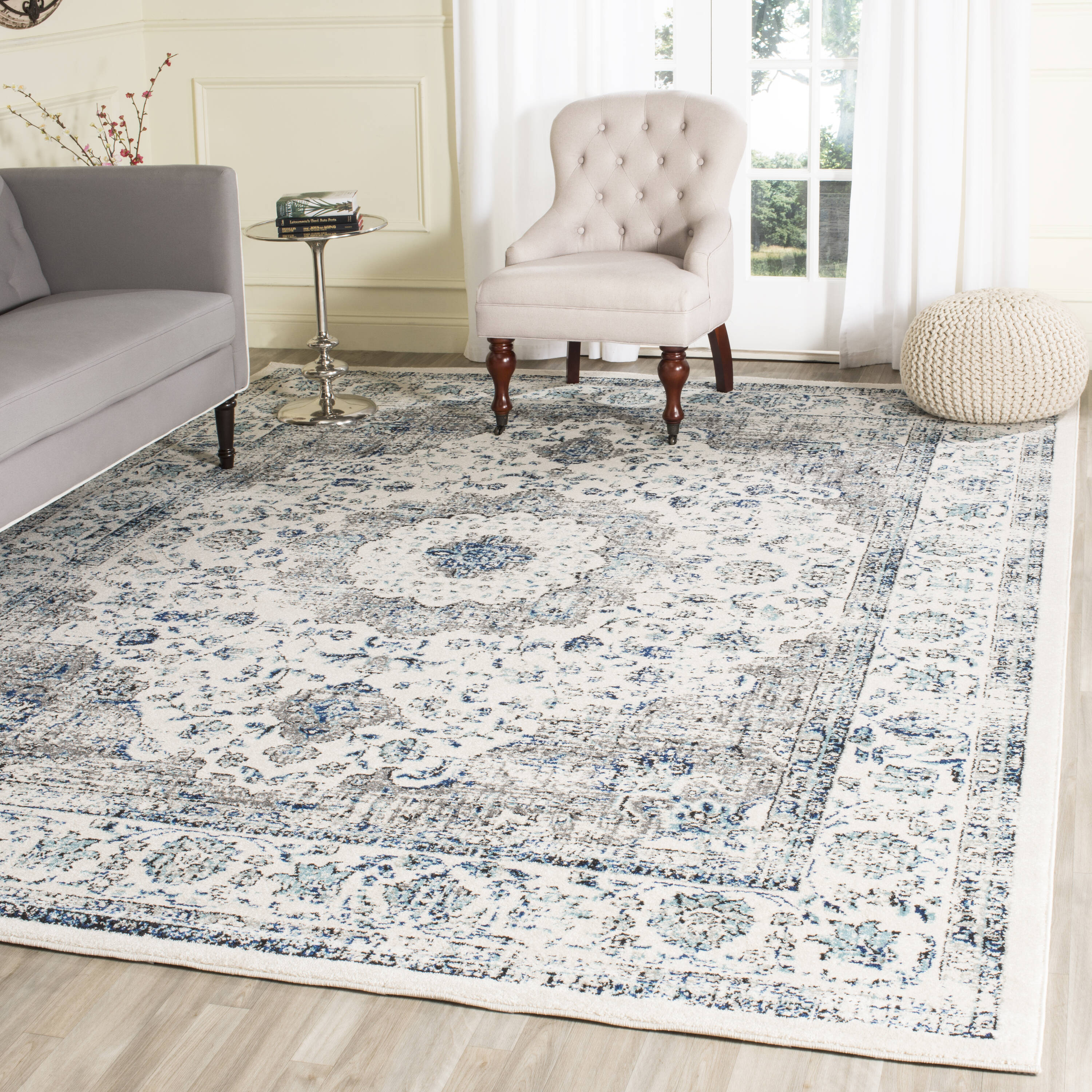 Safavieh Evoke Savoy 9 X 12 Gray Ivory Indoor Fl Botanical Vintage Area Rug In The Rugs Department At Lowes Com
