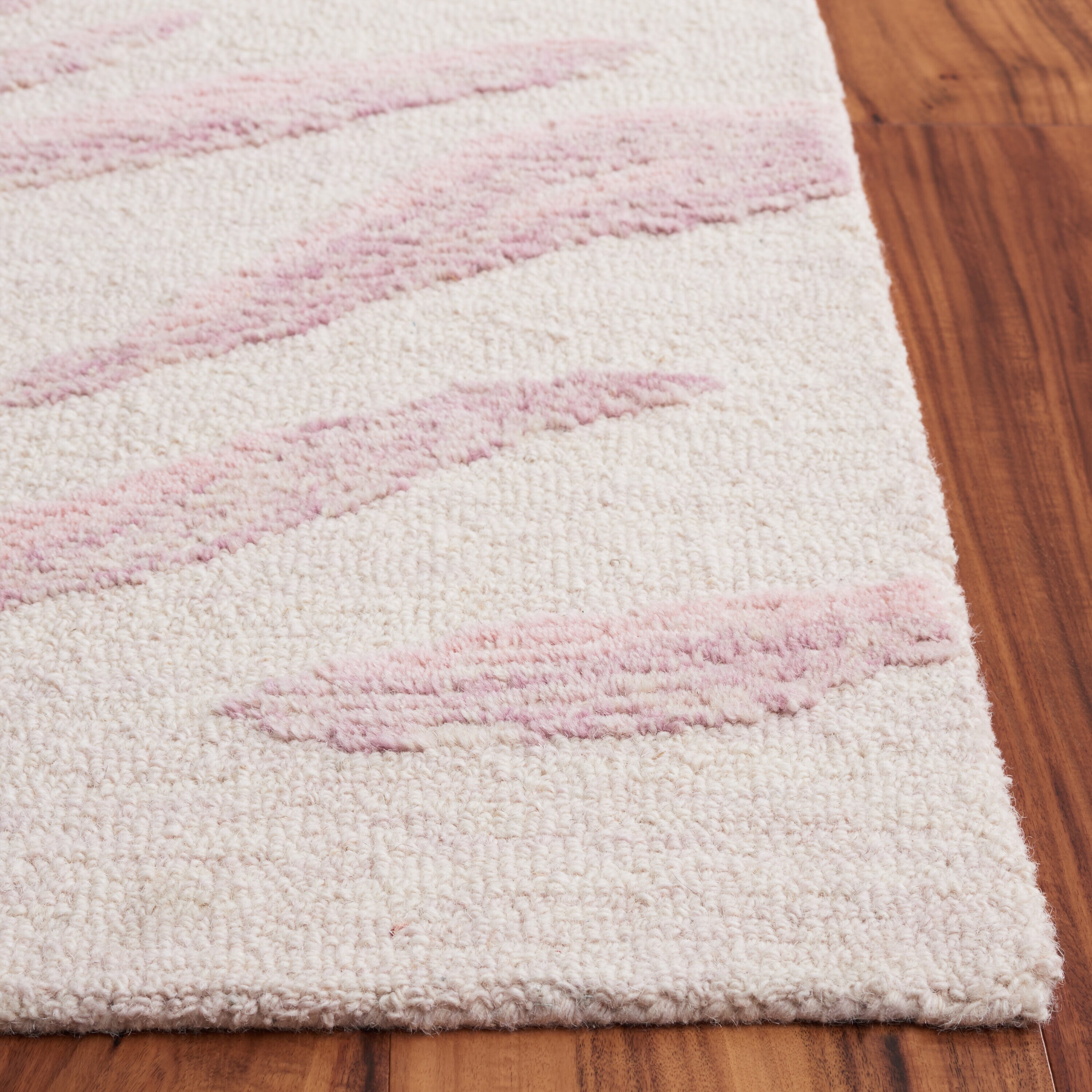 Safavieh EBN603U-5 rugs - View #3