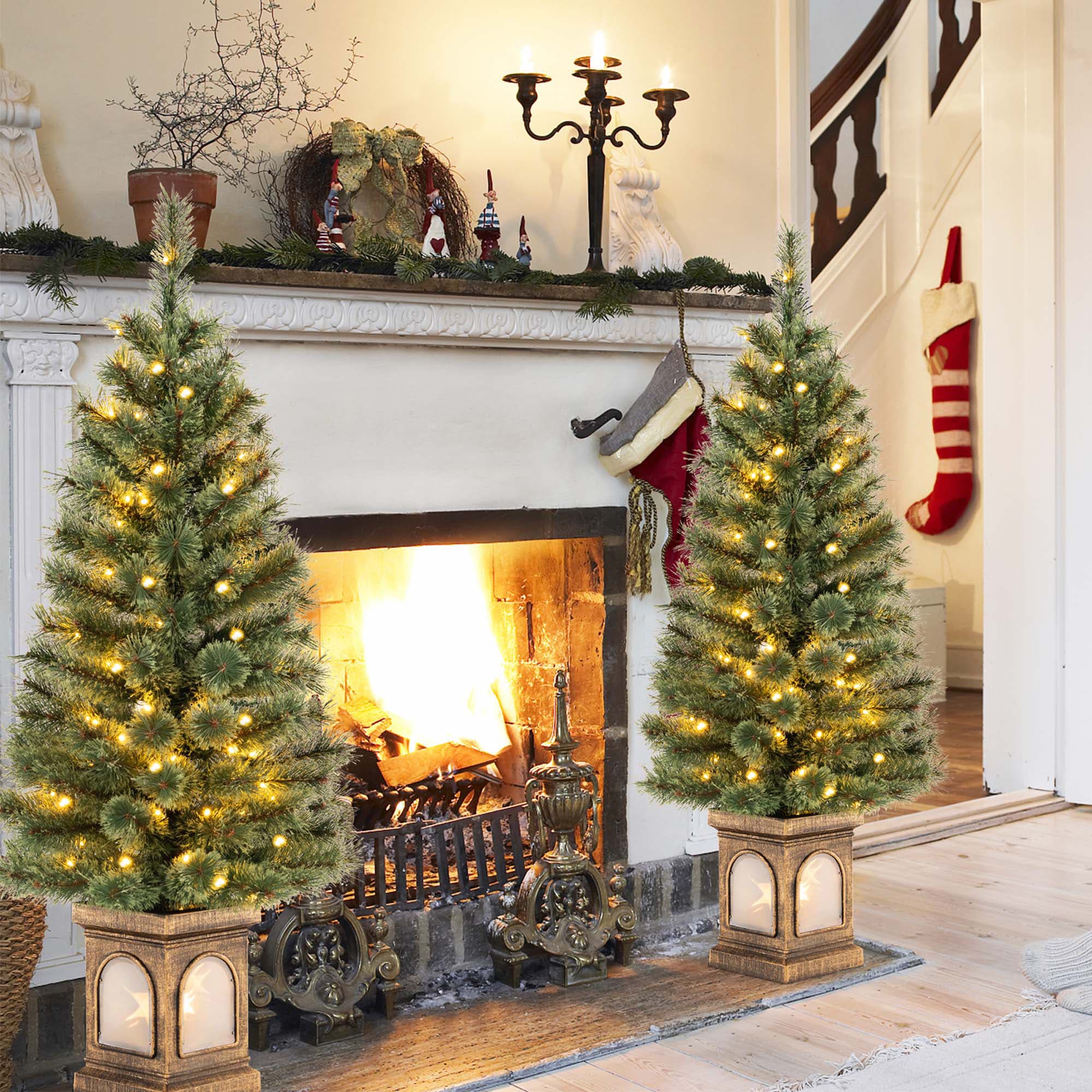 Costway LWS00764 Artificial-Christmas-Trees - View #7