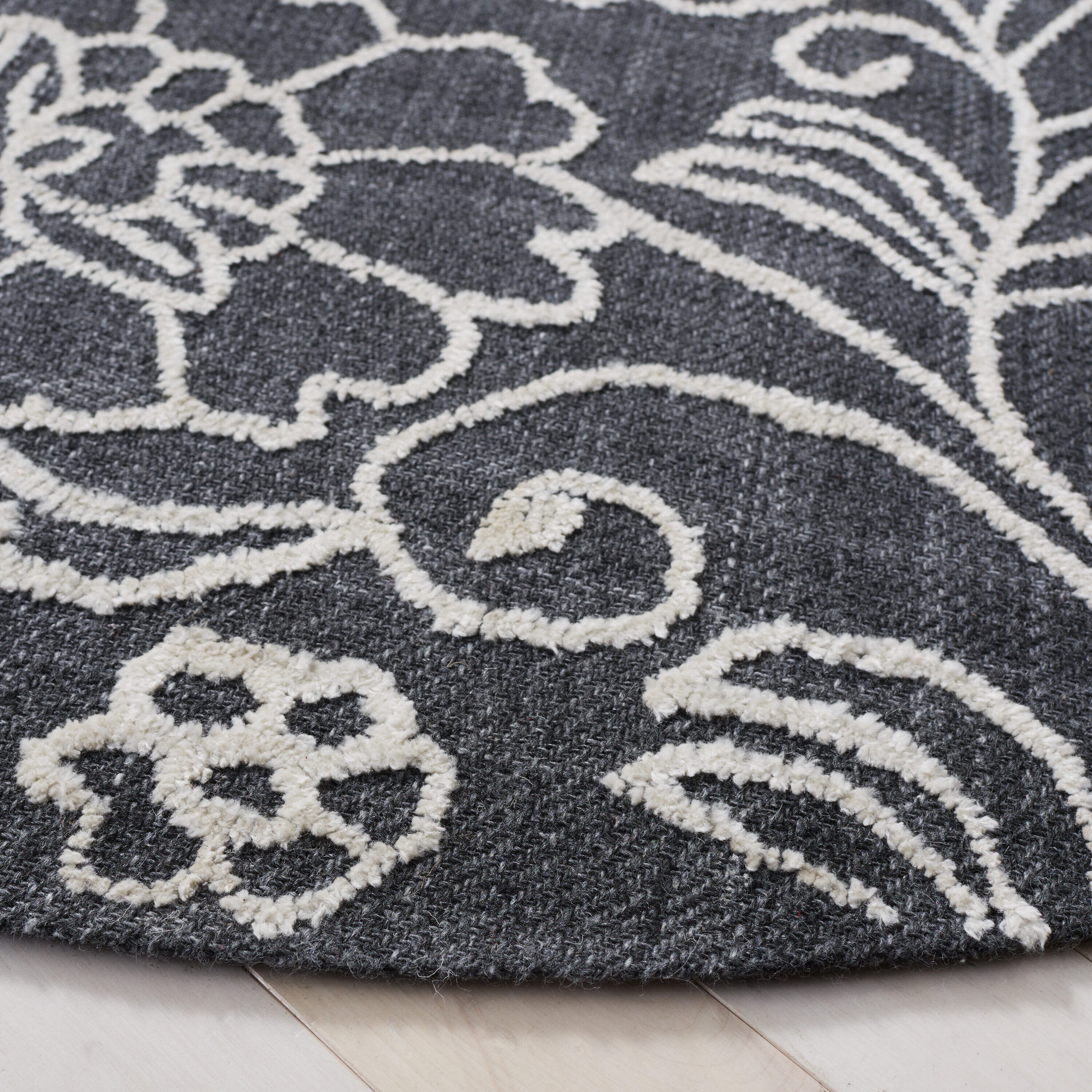 Safavieh MRB323Z-6R rugs - View #3