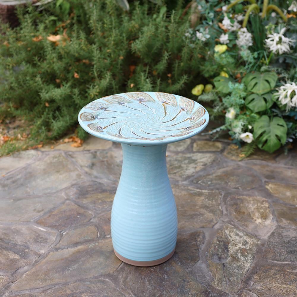 LuxenHome WHP1899 birdbaths - View #2